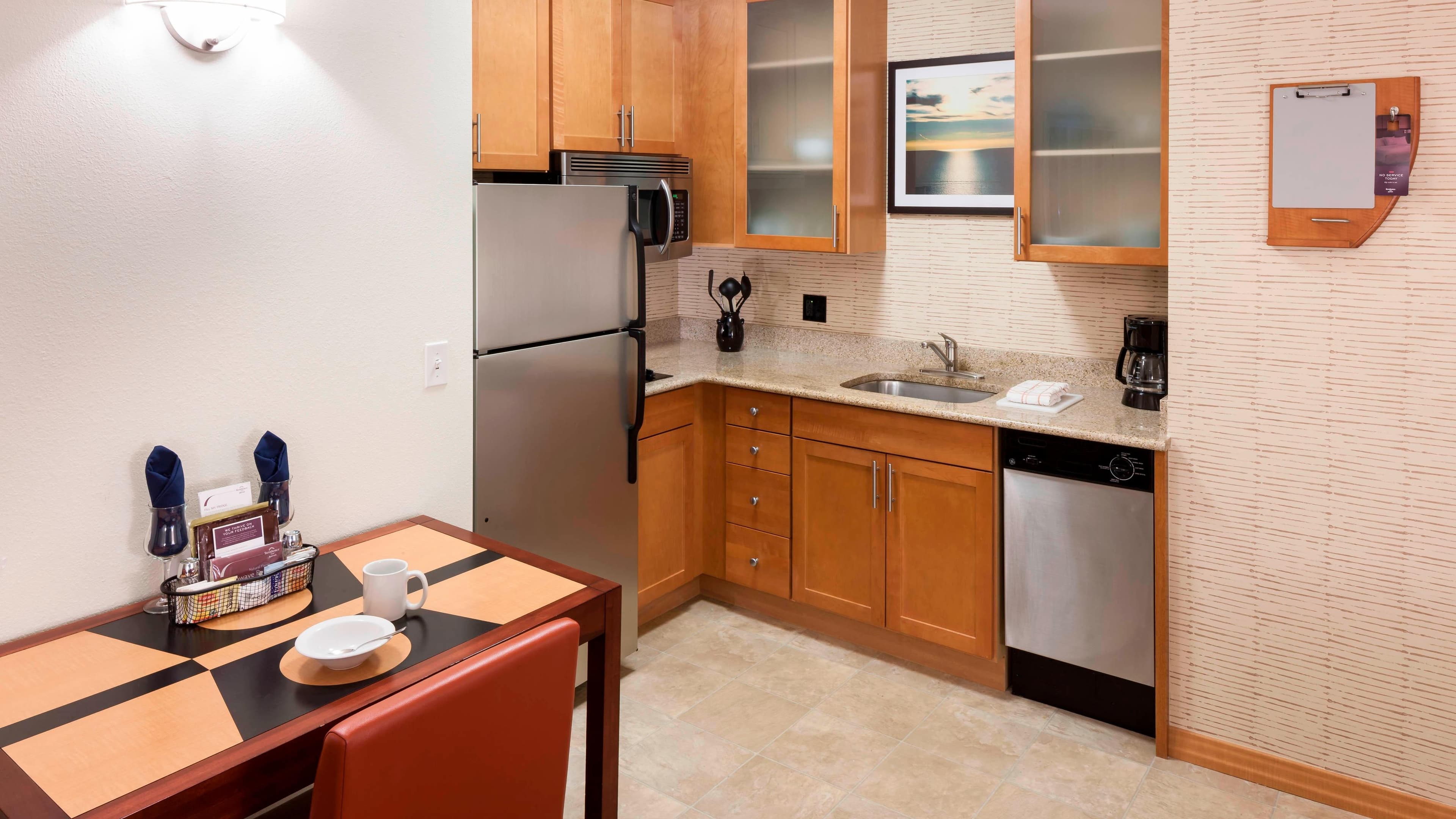 1 King Bed and Sofa bed - Image 3