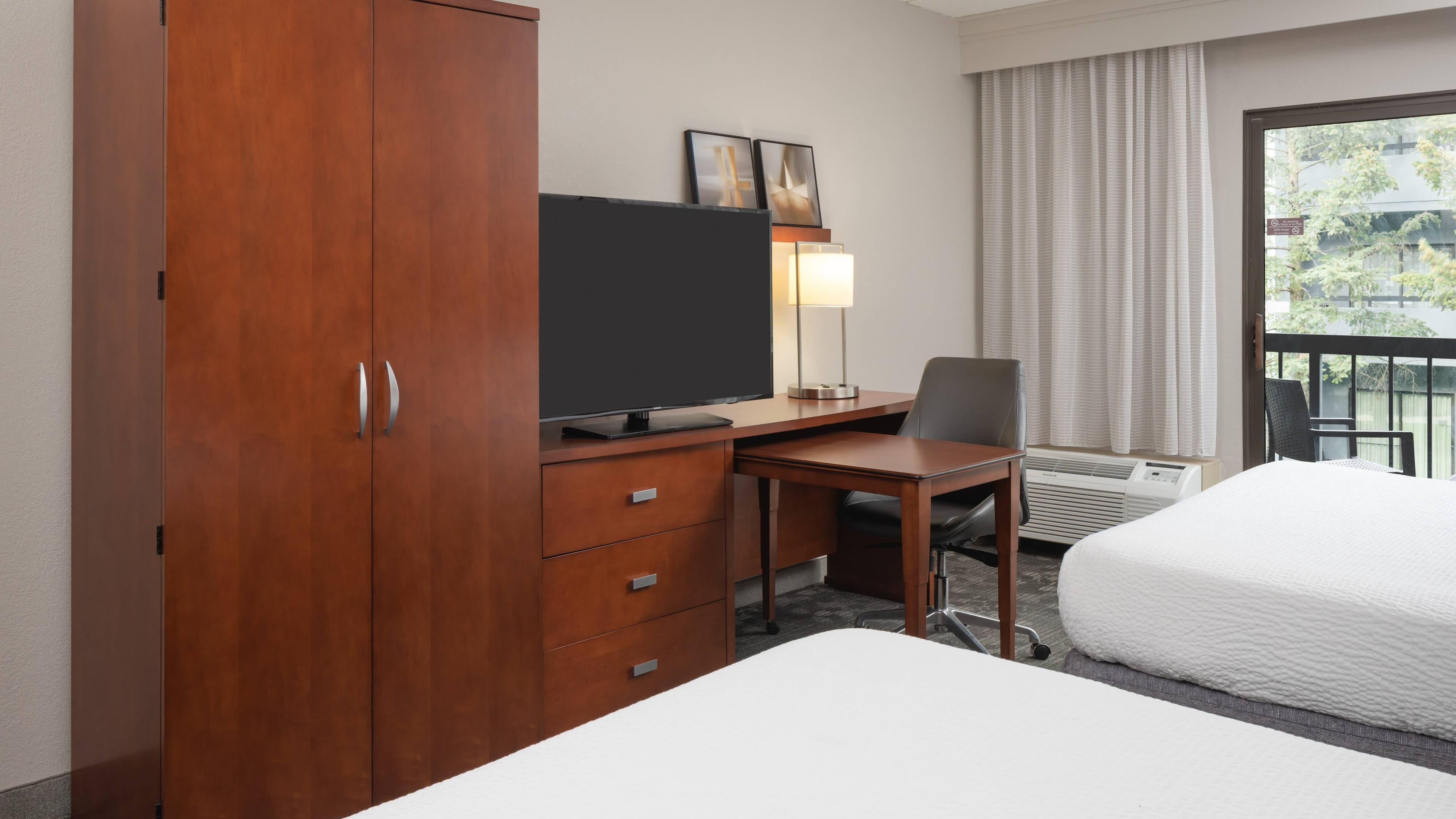 Courtyard Chicago Wood Dale/Itasca - Image 3