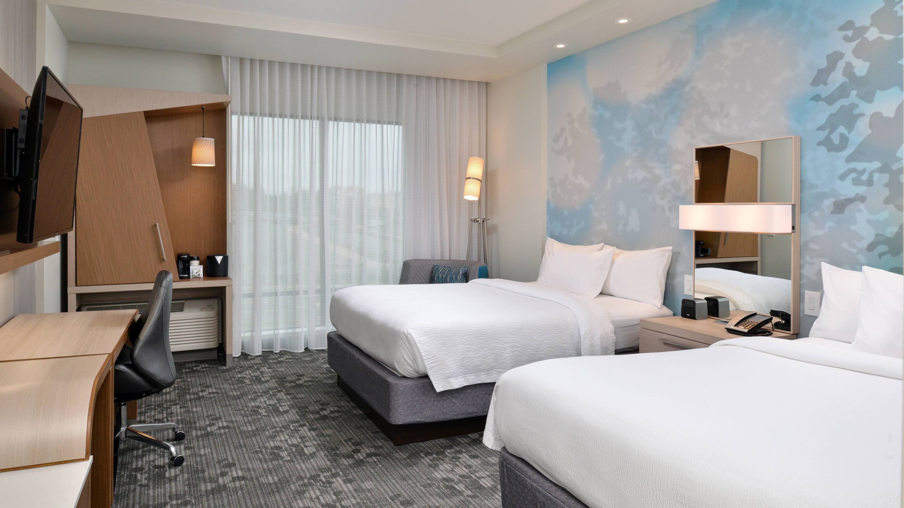 Courtyard Charlotte Steele Creek - Image 5