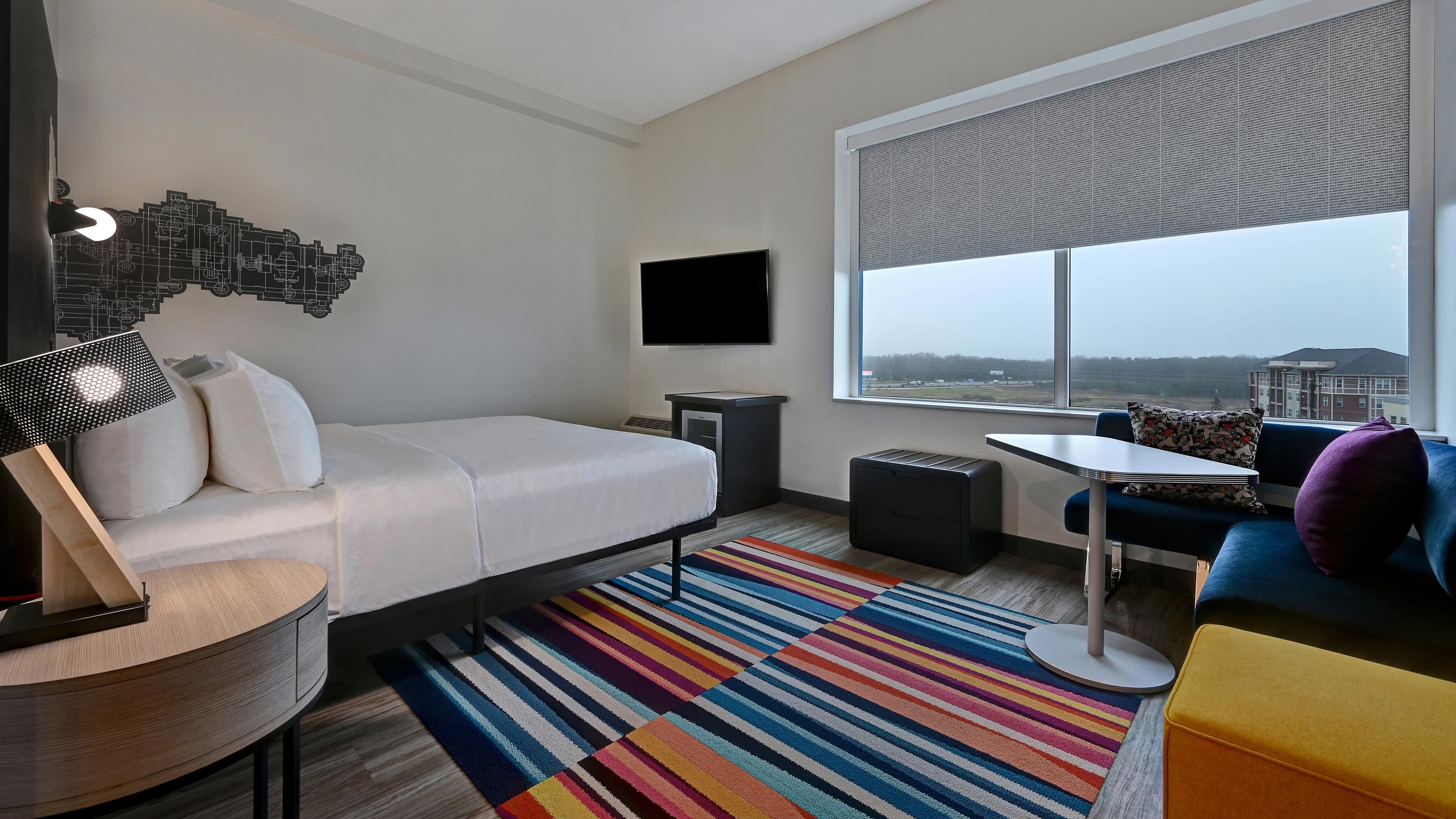 Aloft - Image 1