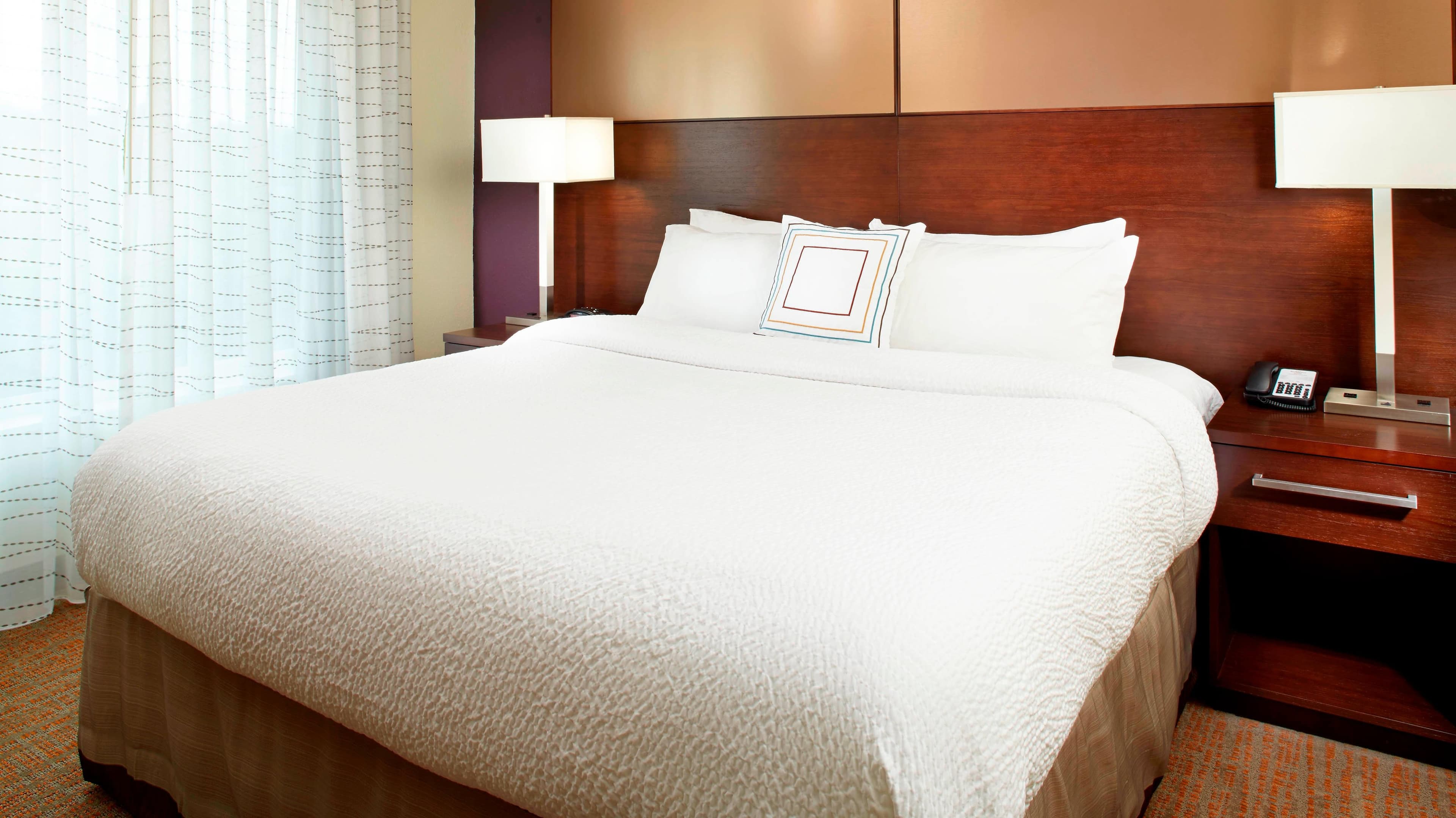 1 Bedroom Suite - Image 1