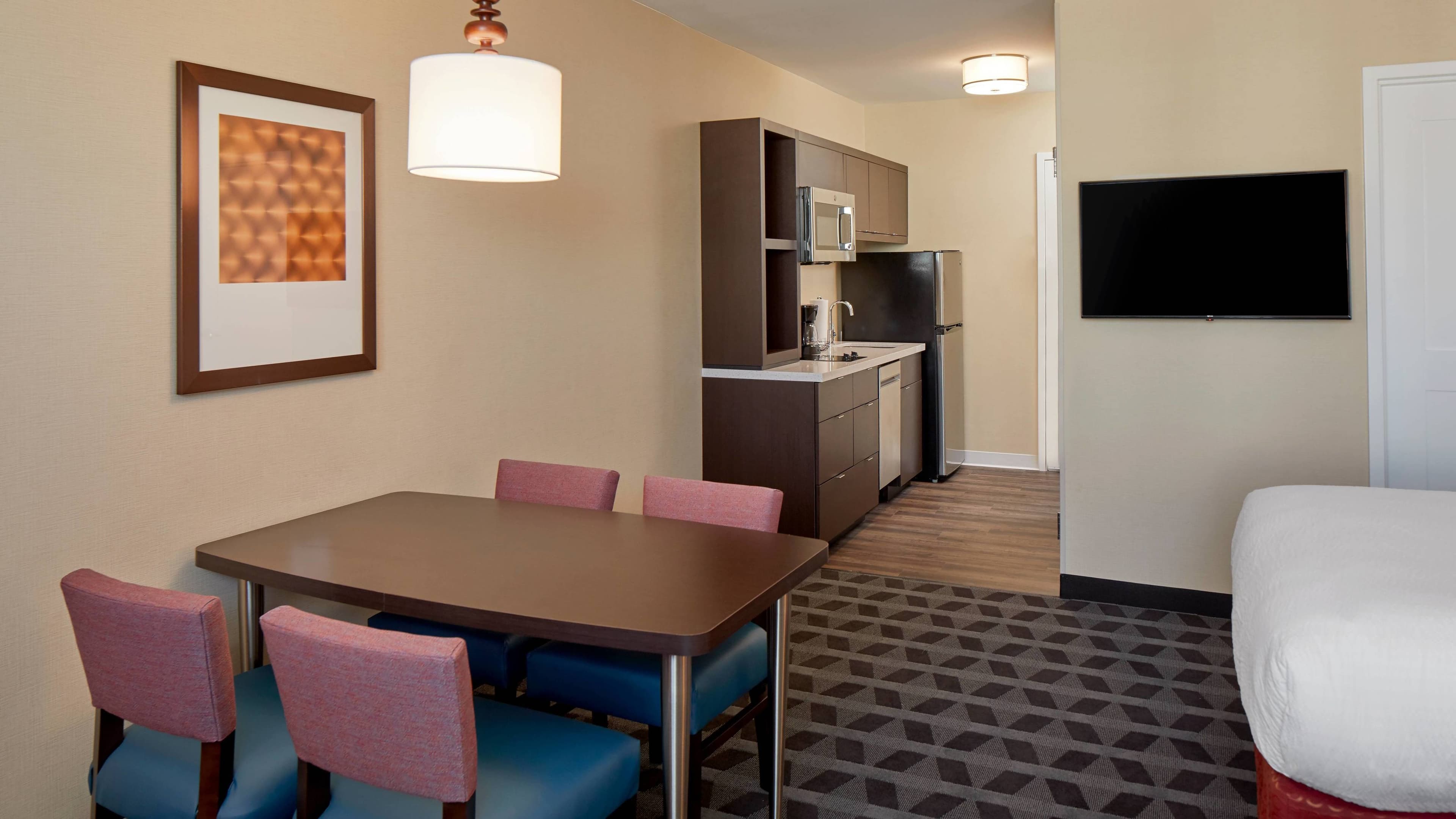 Two Queen Studio Suite - Image 2