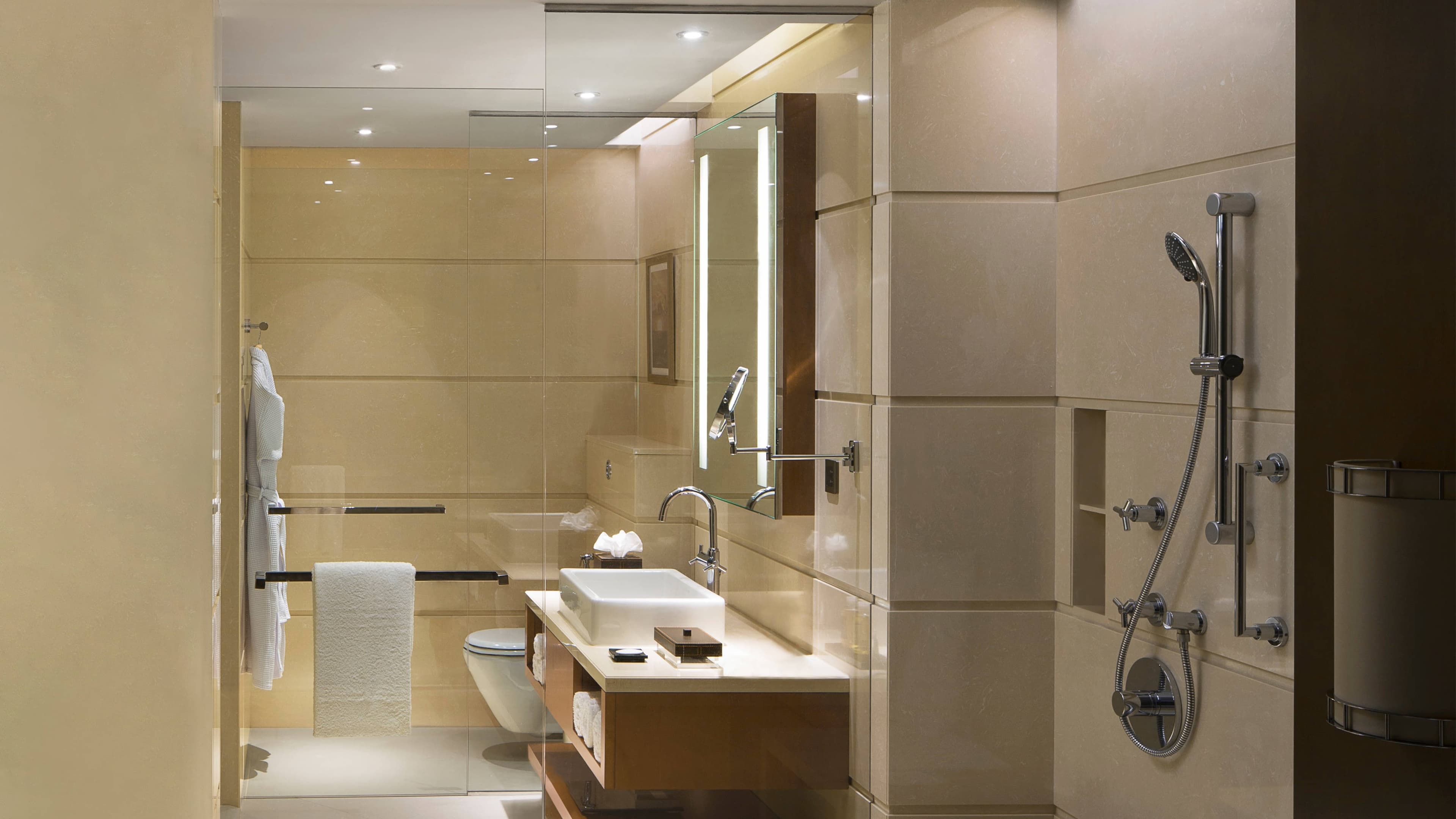 Courtyard Kochi Airport - Image 4