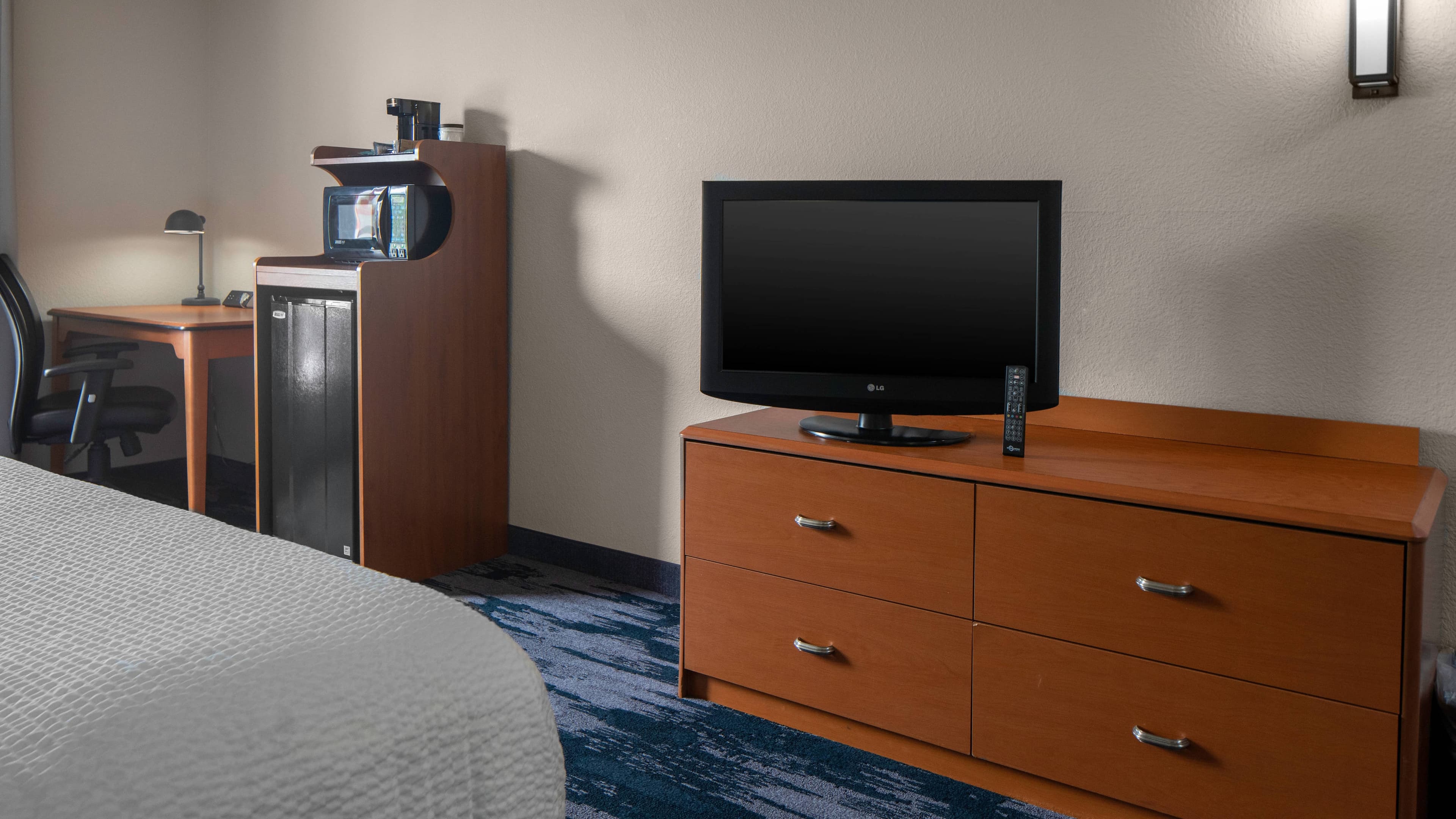 Standard King - Image 1