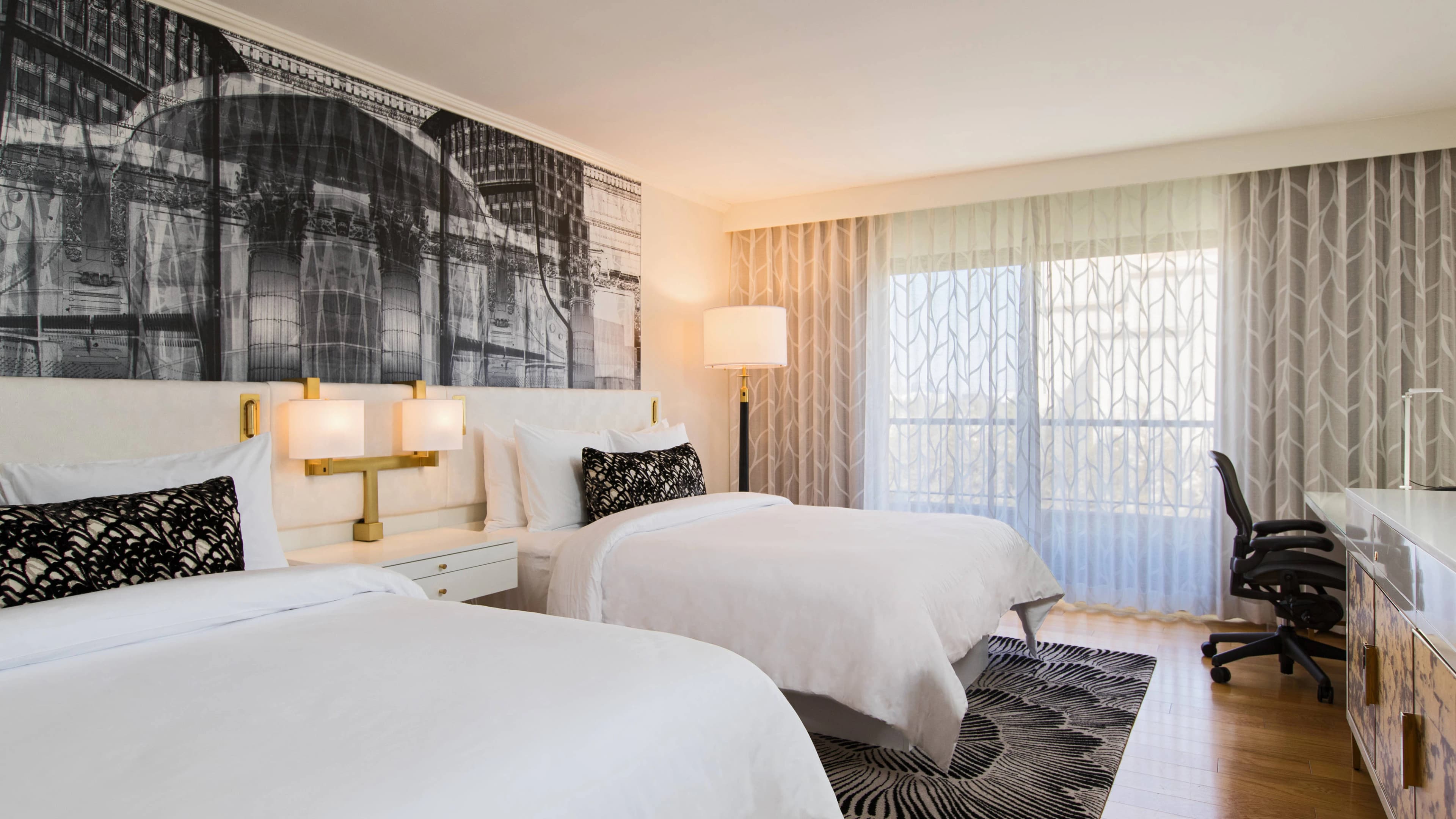 Avenue of the Arts Costa Mesa, a Tribute Portfolio Hotel - Image 2