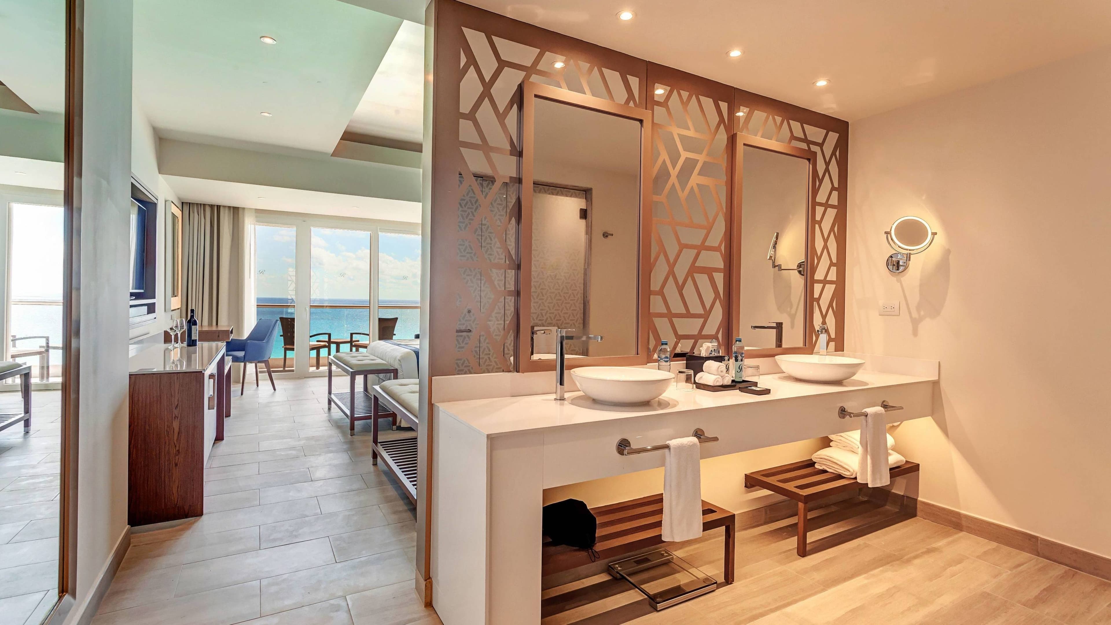 Butler Service Oceanfront - Image 9