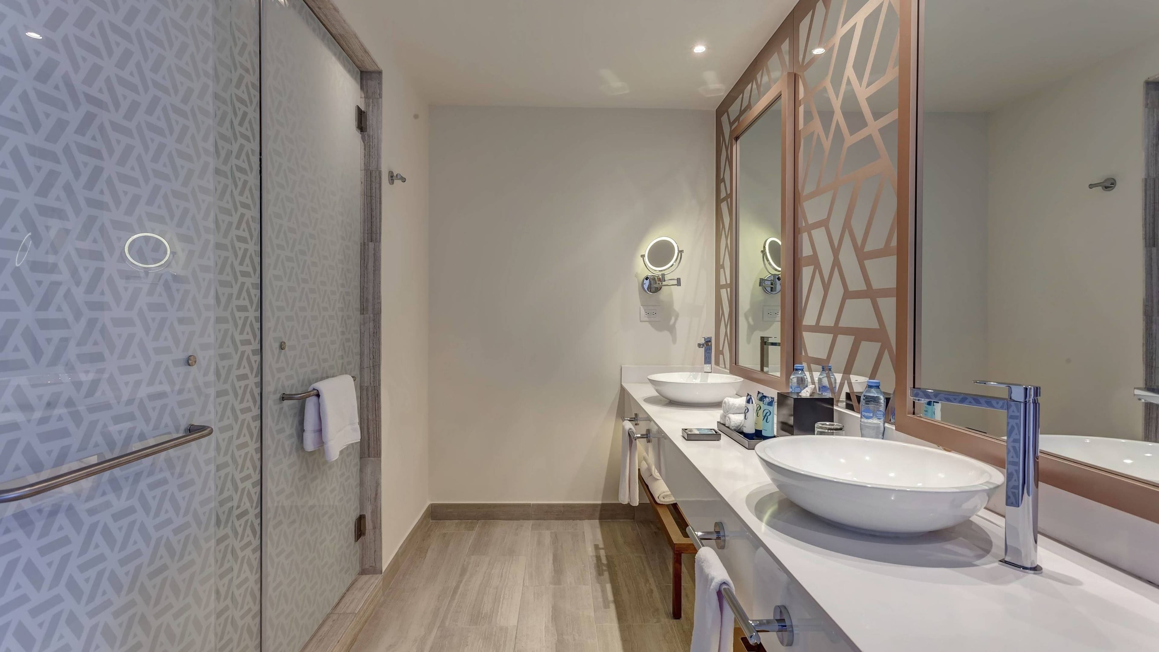 Oceanfront - Image 8