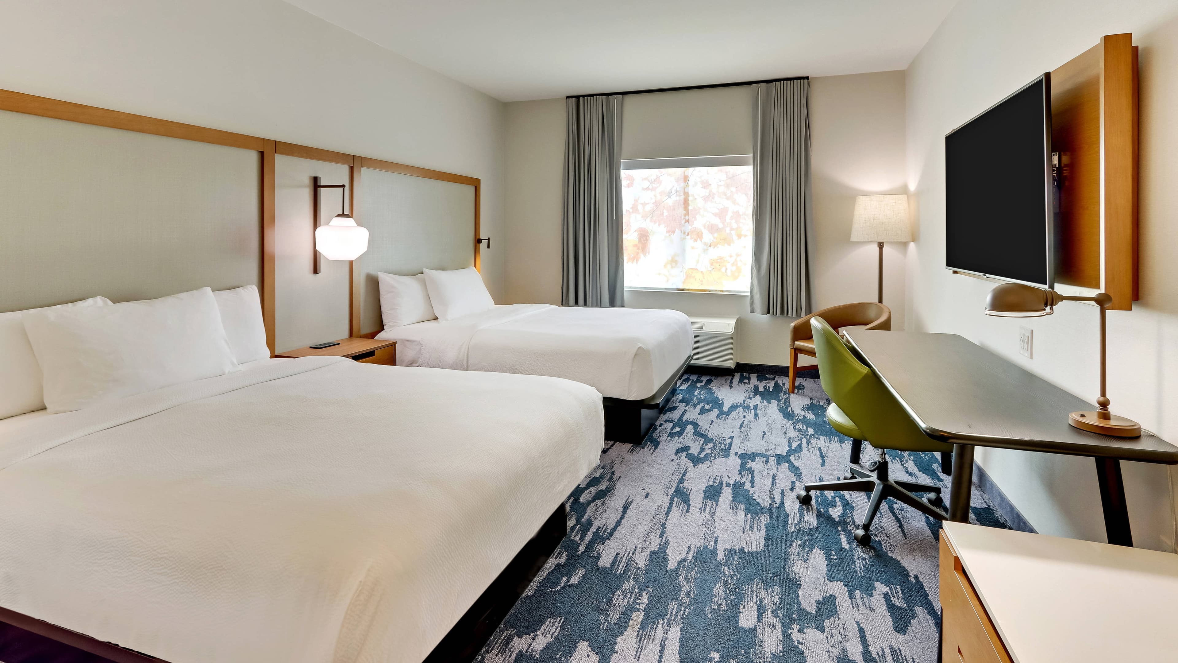 Fairfield Inn & Suites Dallas Love Field - Image 3