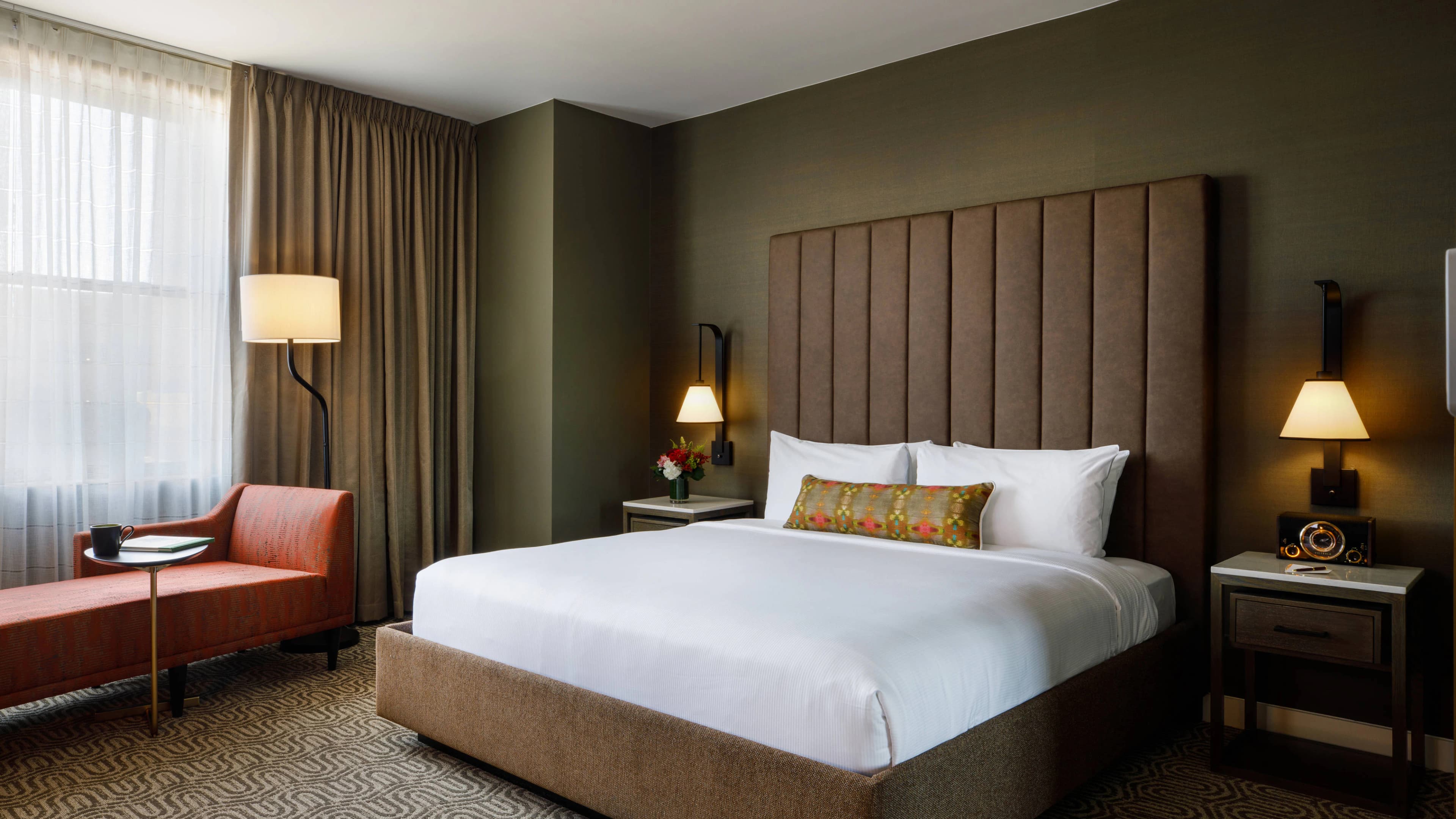 Hotel Vin, Autograph Collection - Image 3