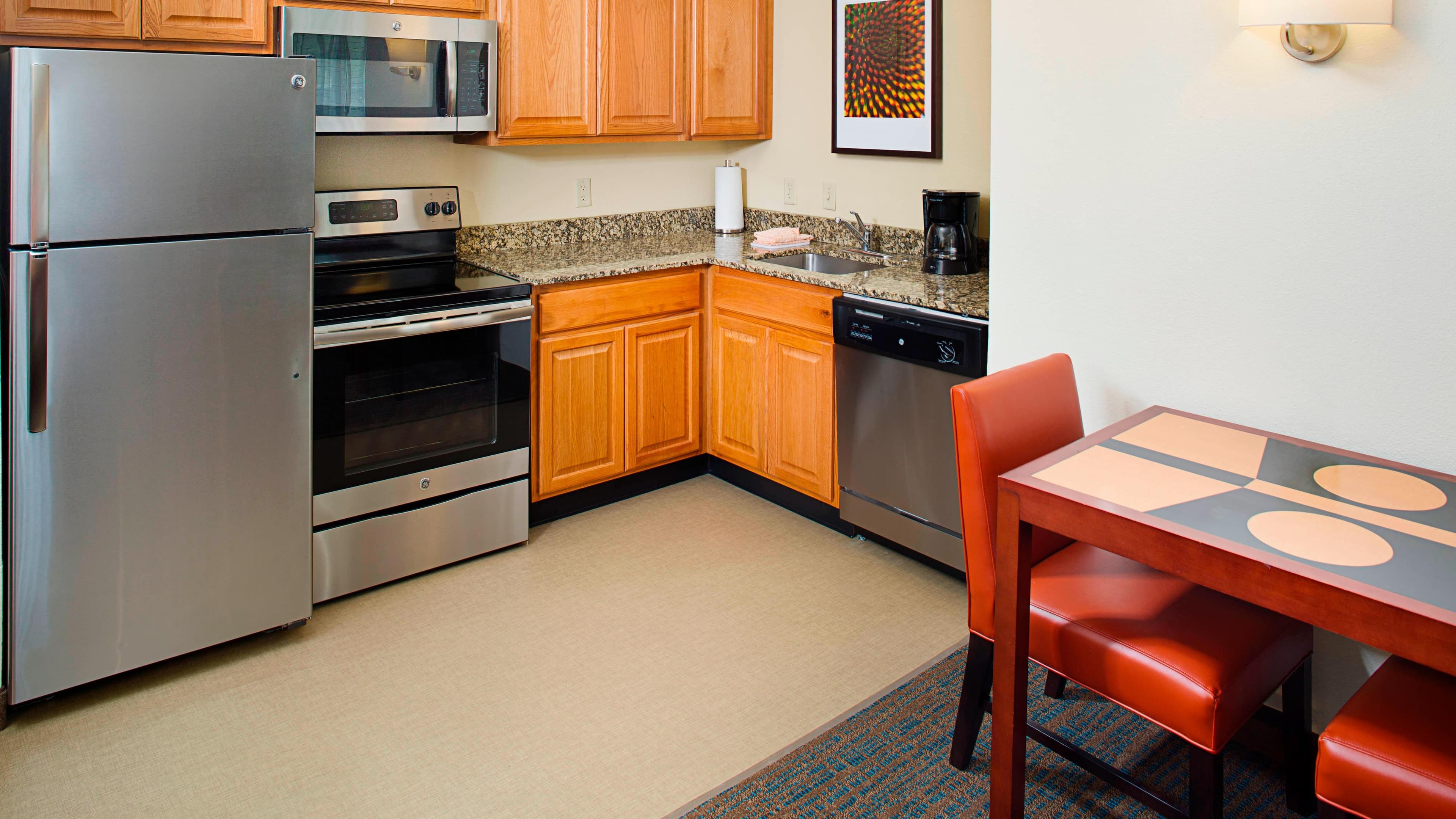 Residence Inn Dallas Park Central - Image 5