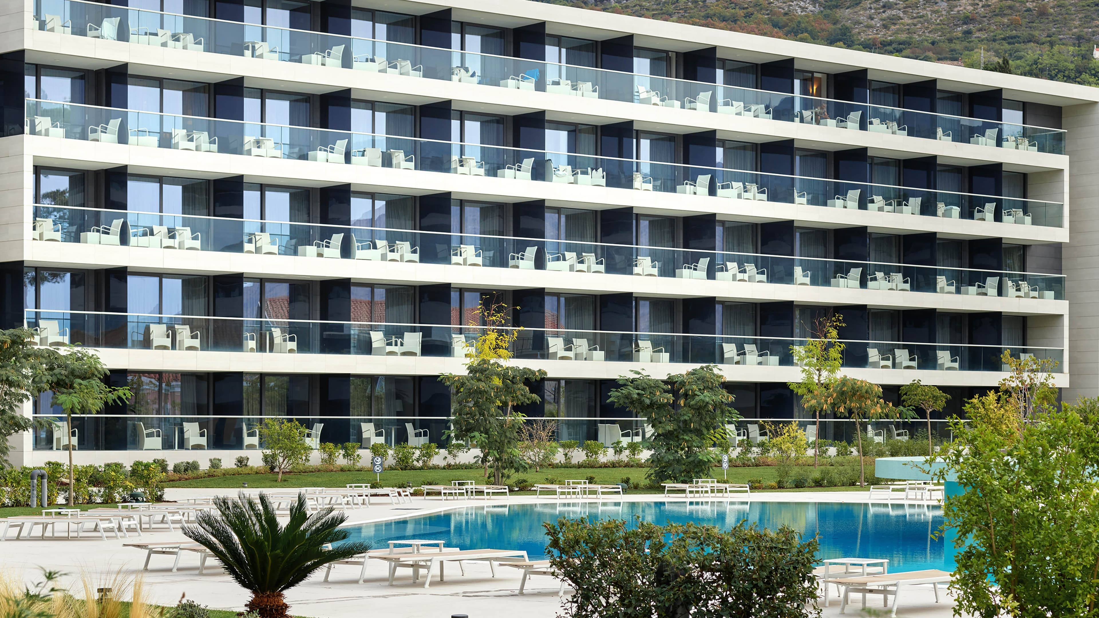 Sheraton Dubrovnik Riviera Hotel - Image 2