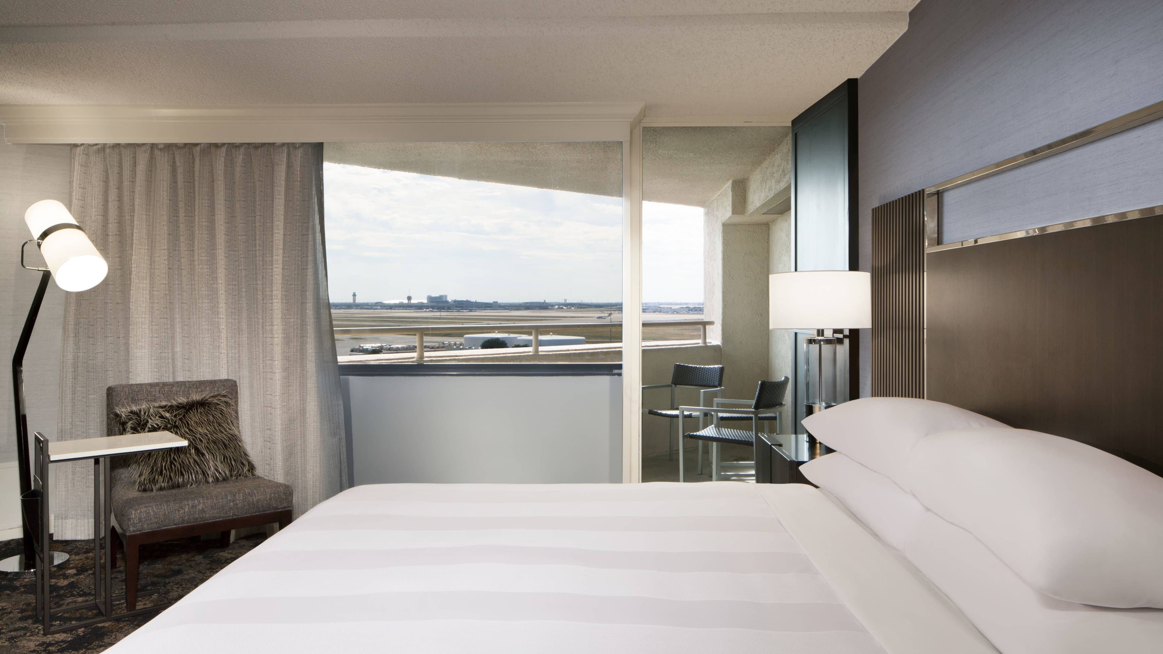 Dallas/Fort Worth Airport Marriott - Image 2