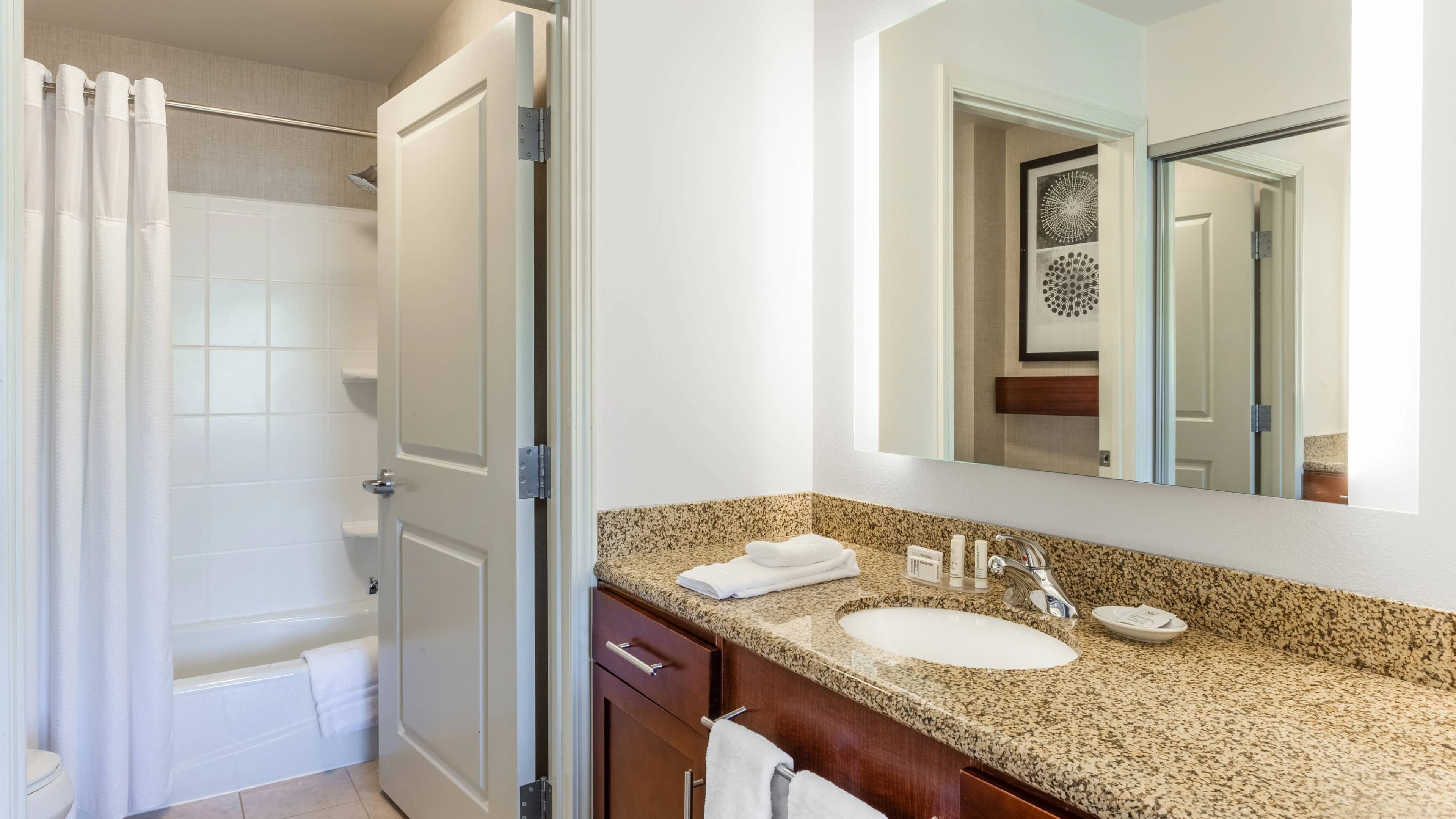 Residence Inn Duluth - Image 4