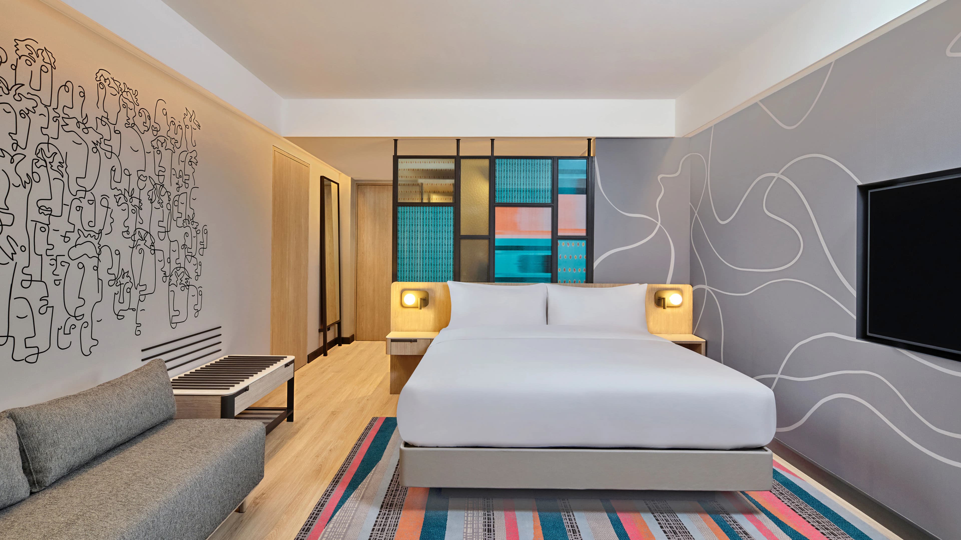 Aloft King - Image 1
