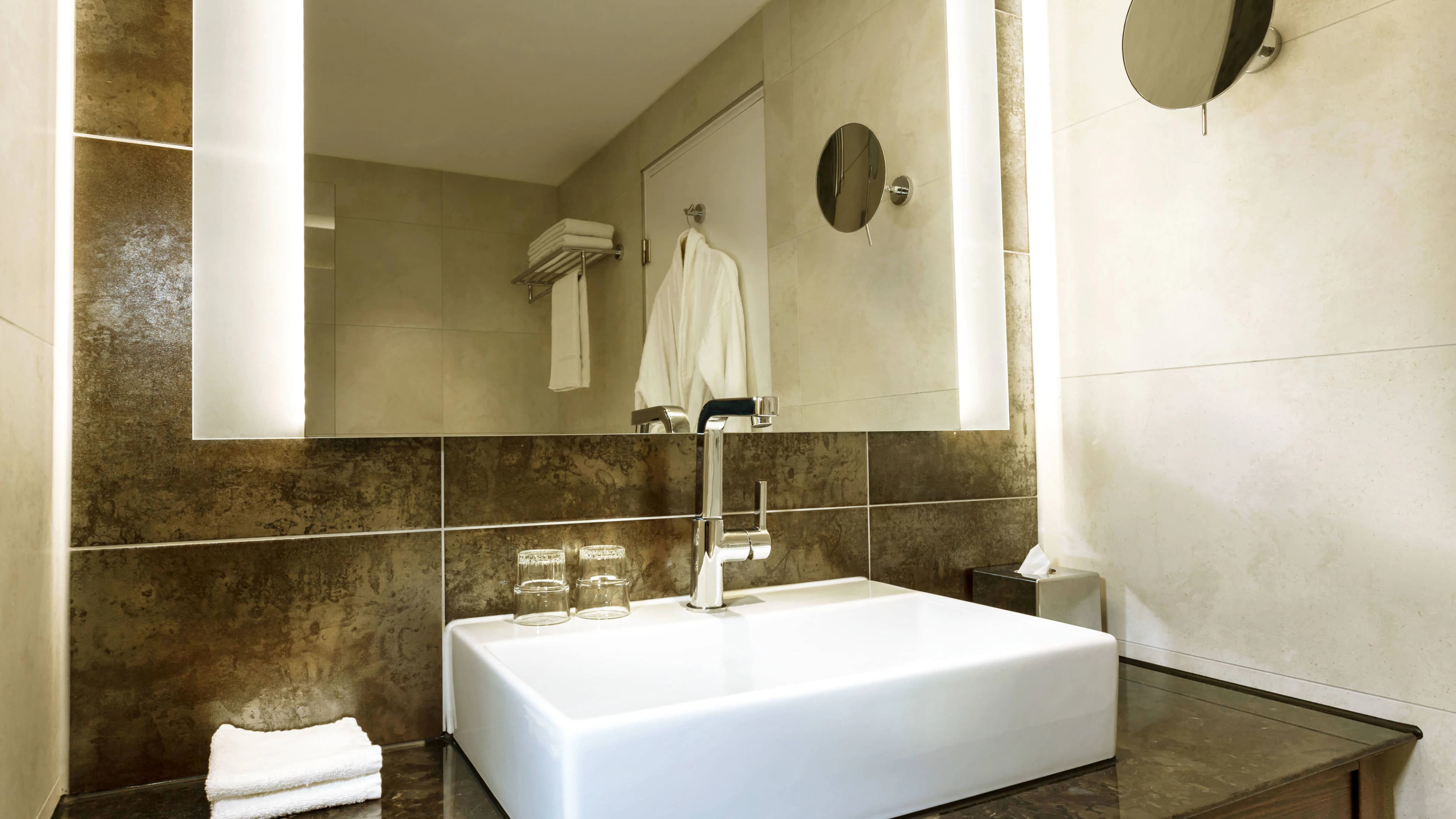 Sheraton Essen Hotel - Image 5