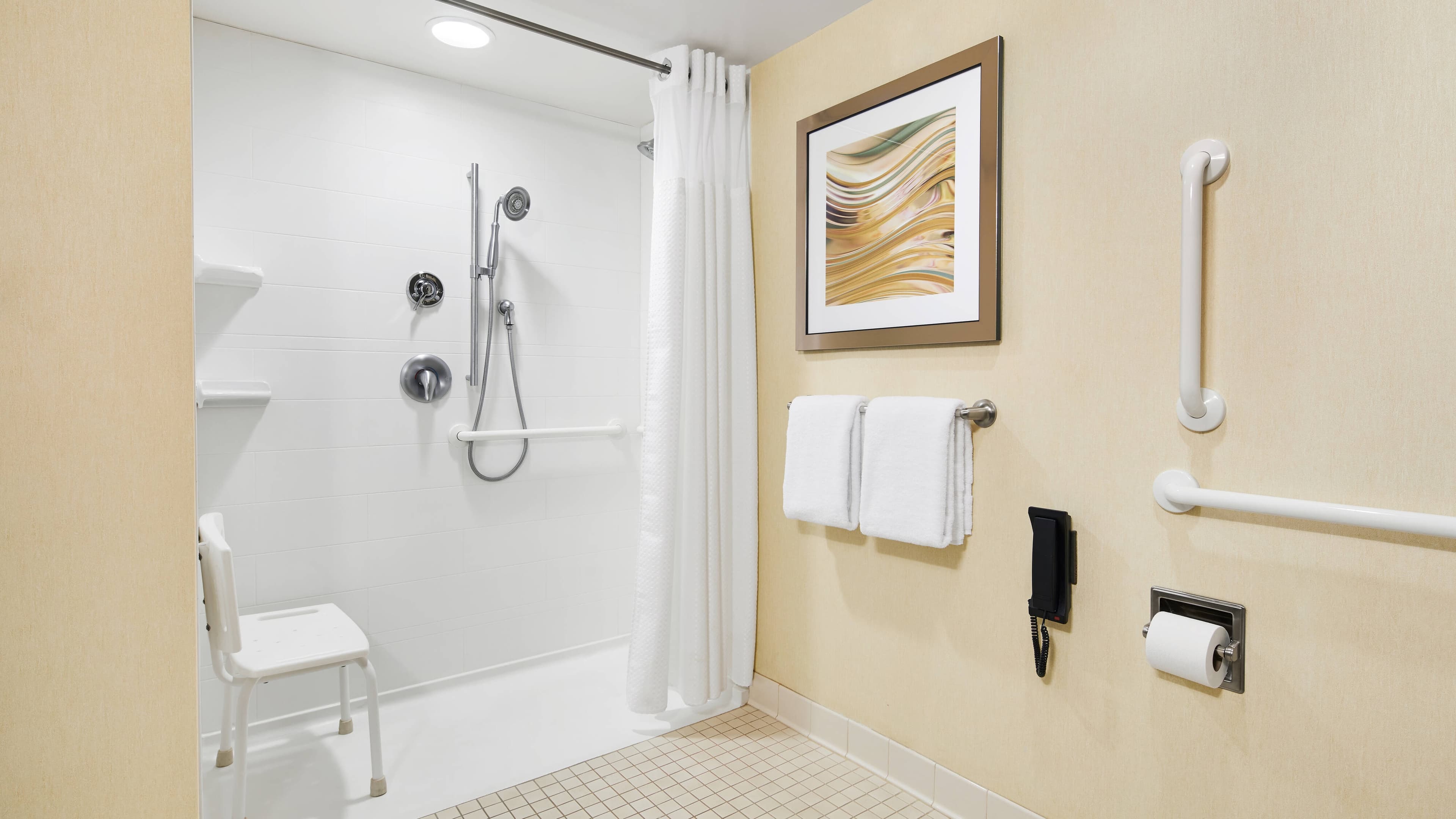 King Guest Room - Image 7