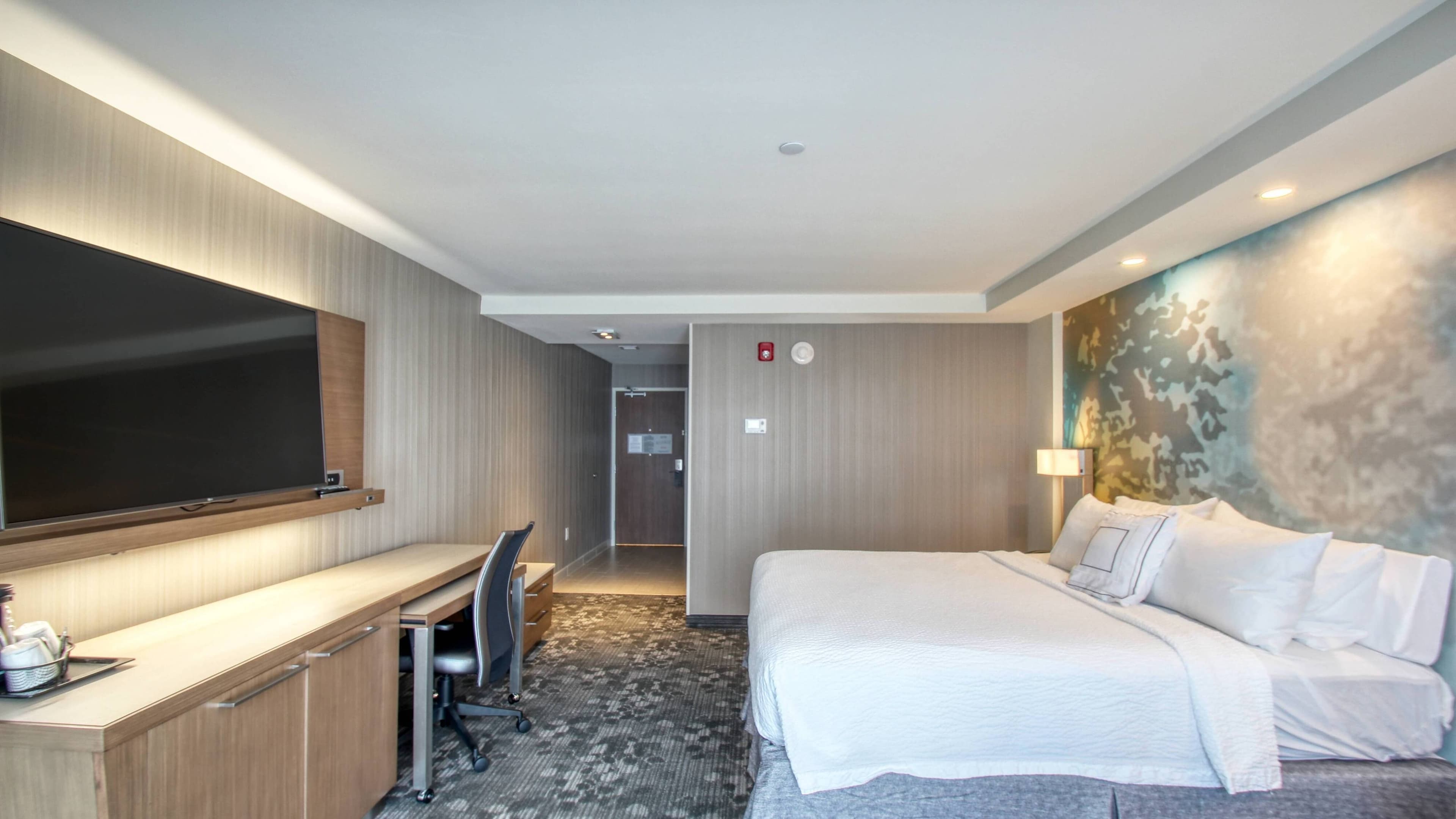 Courtyard Fargo - Image 3