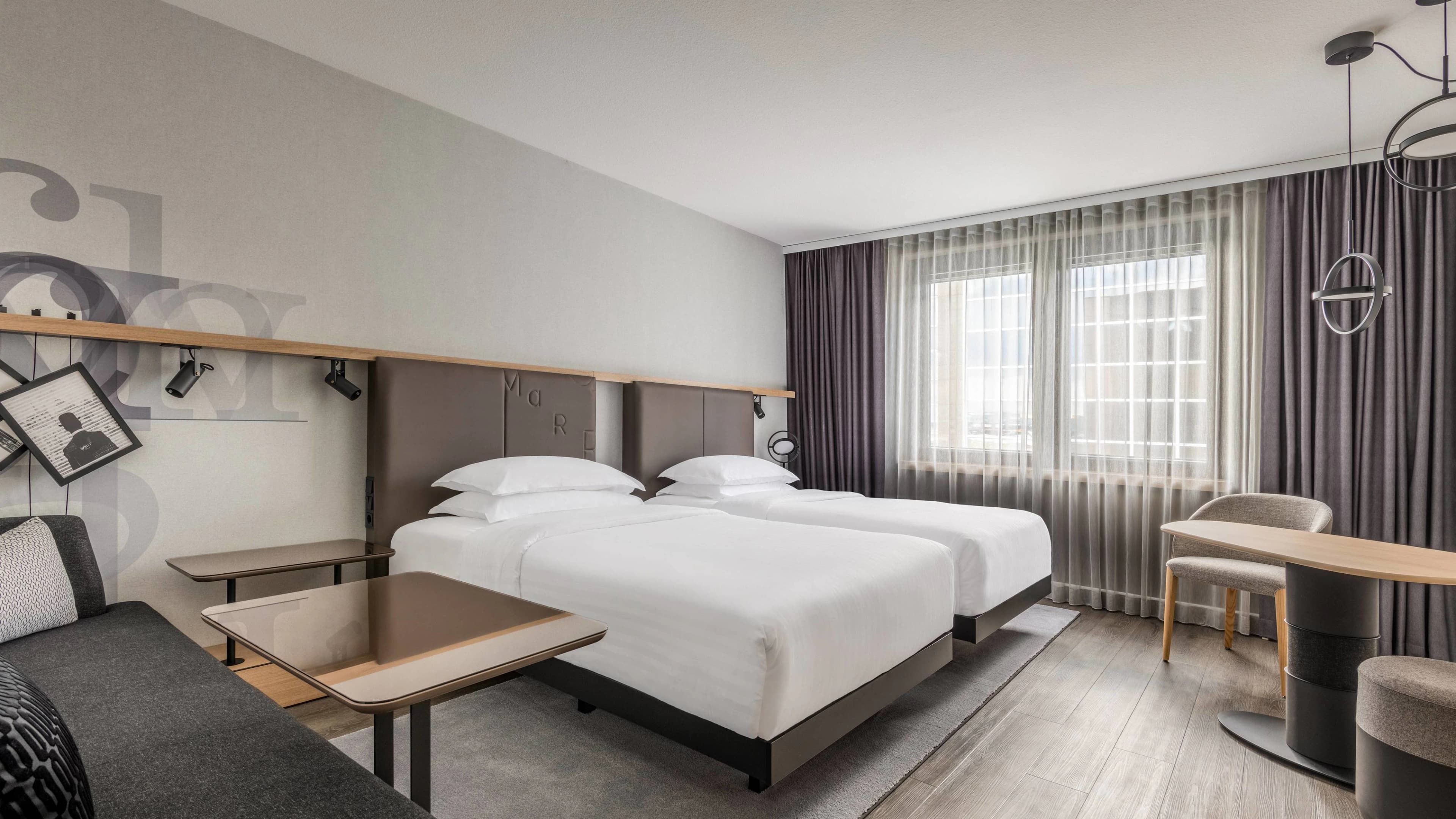 Frankfurt Airport Marriott Hotel - Image 3