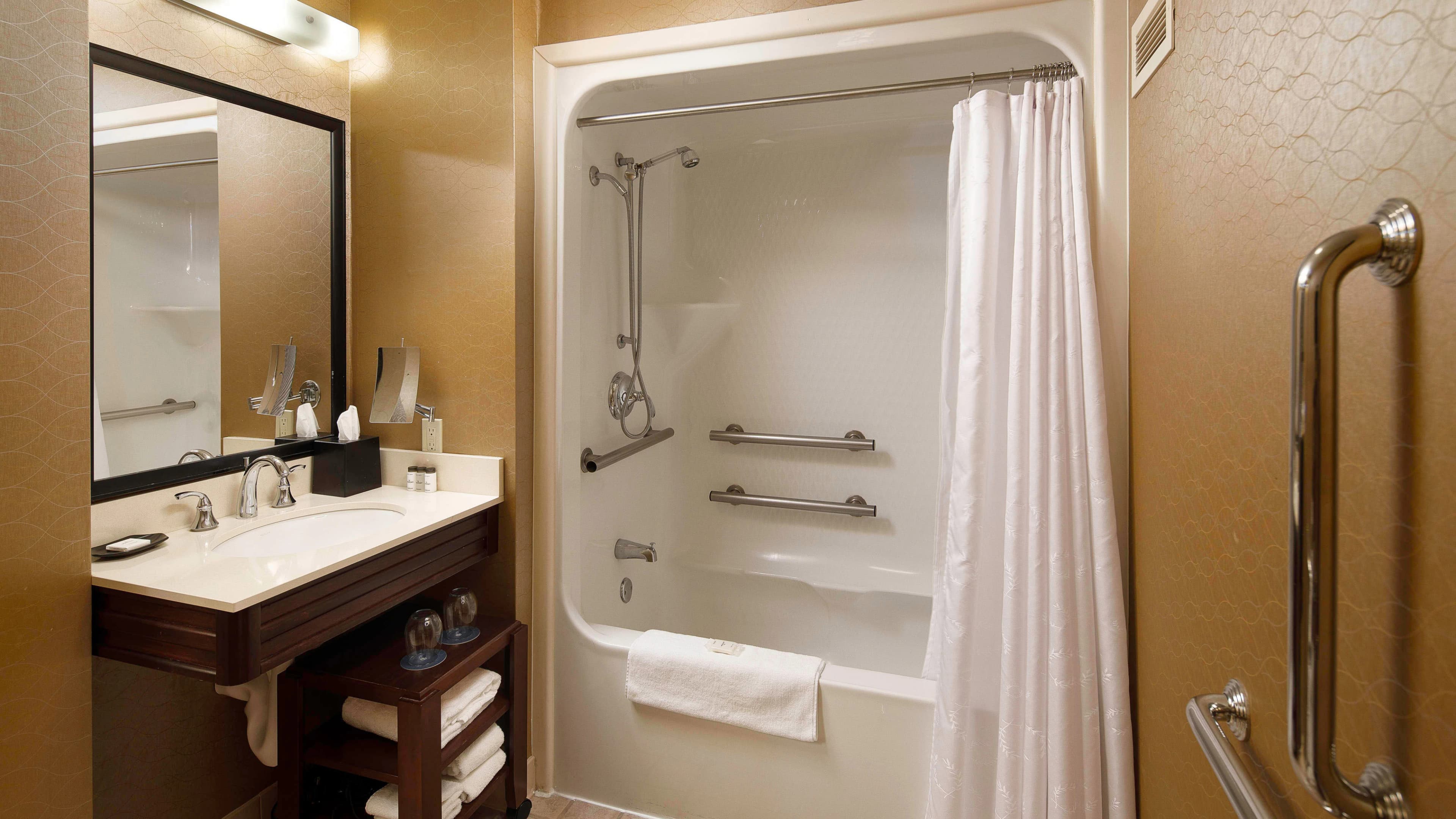 Sheraton Sioux Falls Hotel & Convention Center - Image 4