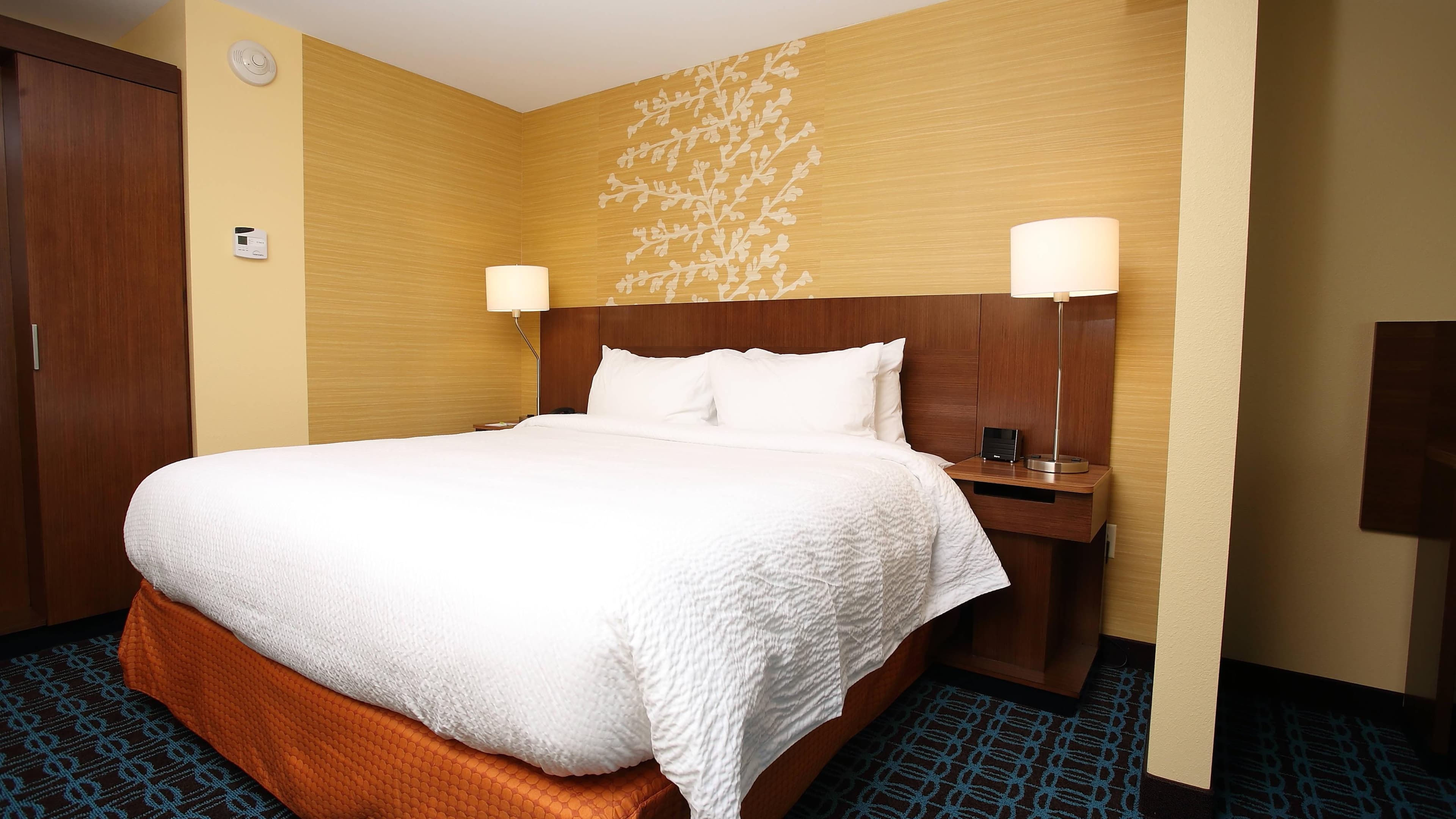 Fairfield Inn & Suites East Grand Forks - Image 3