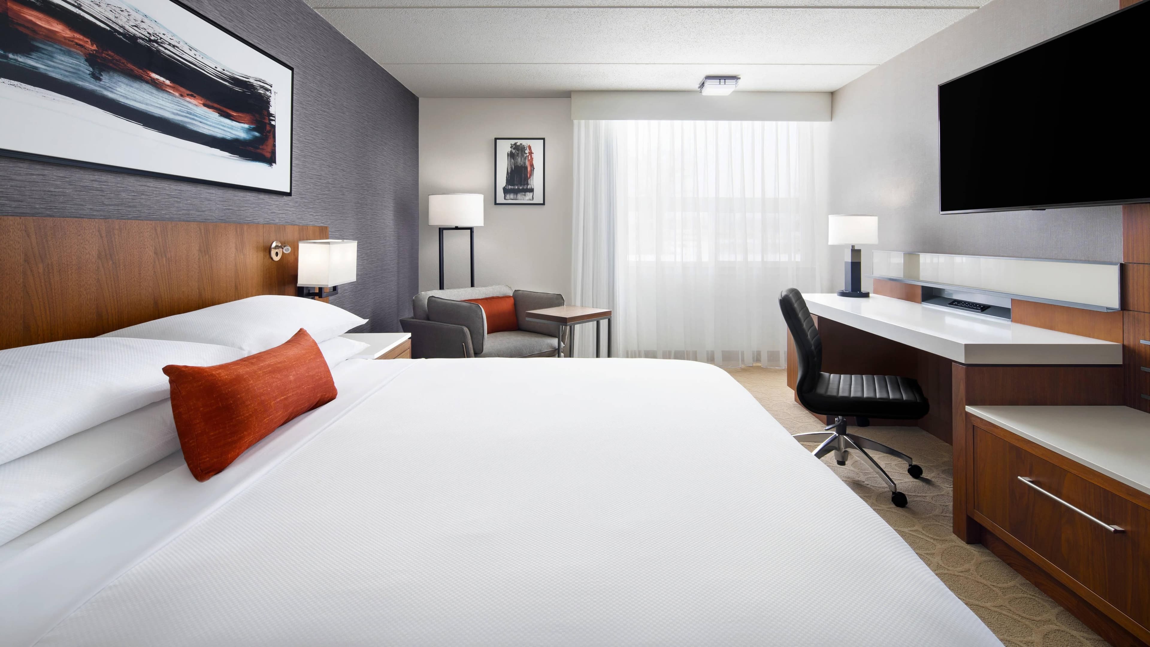 Standard King Bed Room - Image 3