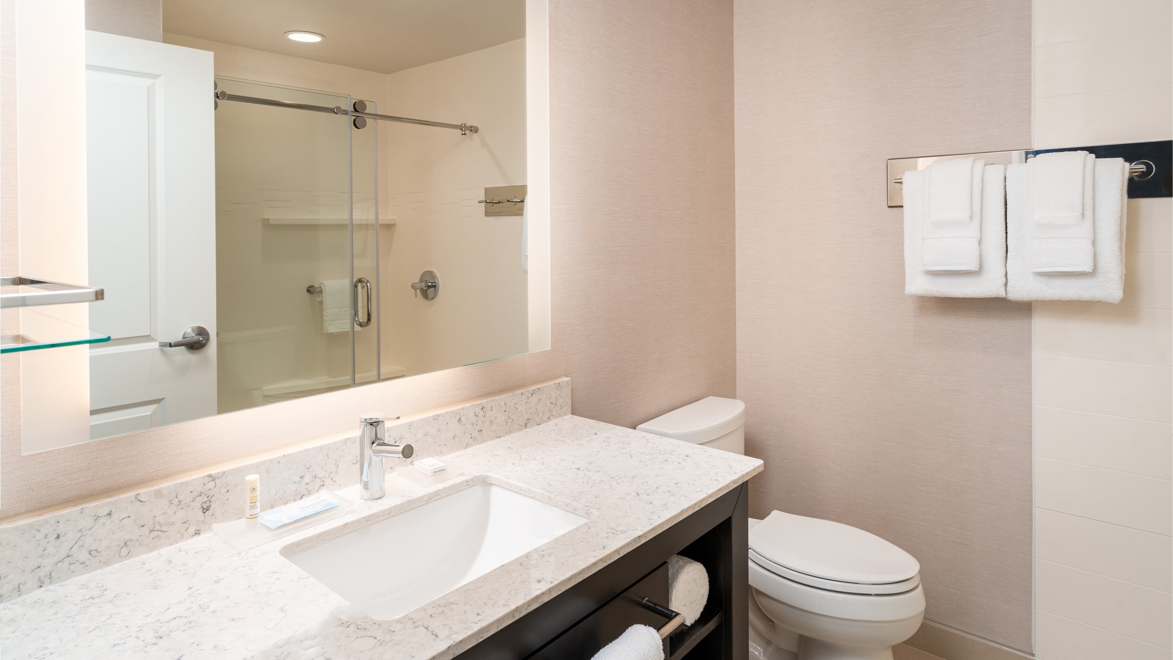 Studio Suite - Image 6