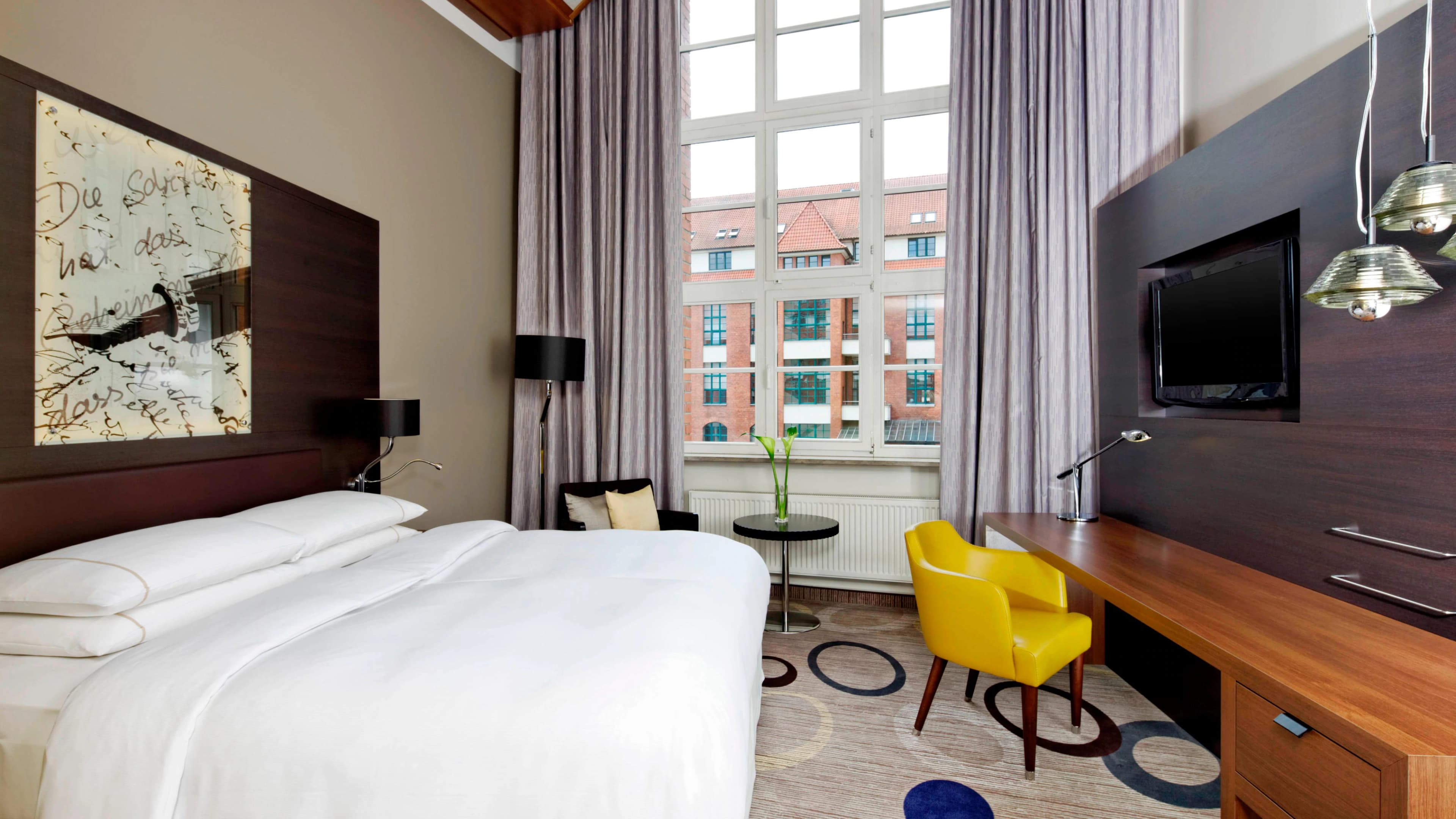 Sheraton Hannover Pelikan Hotel - Image 2