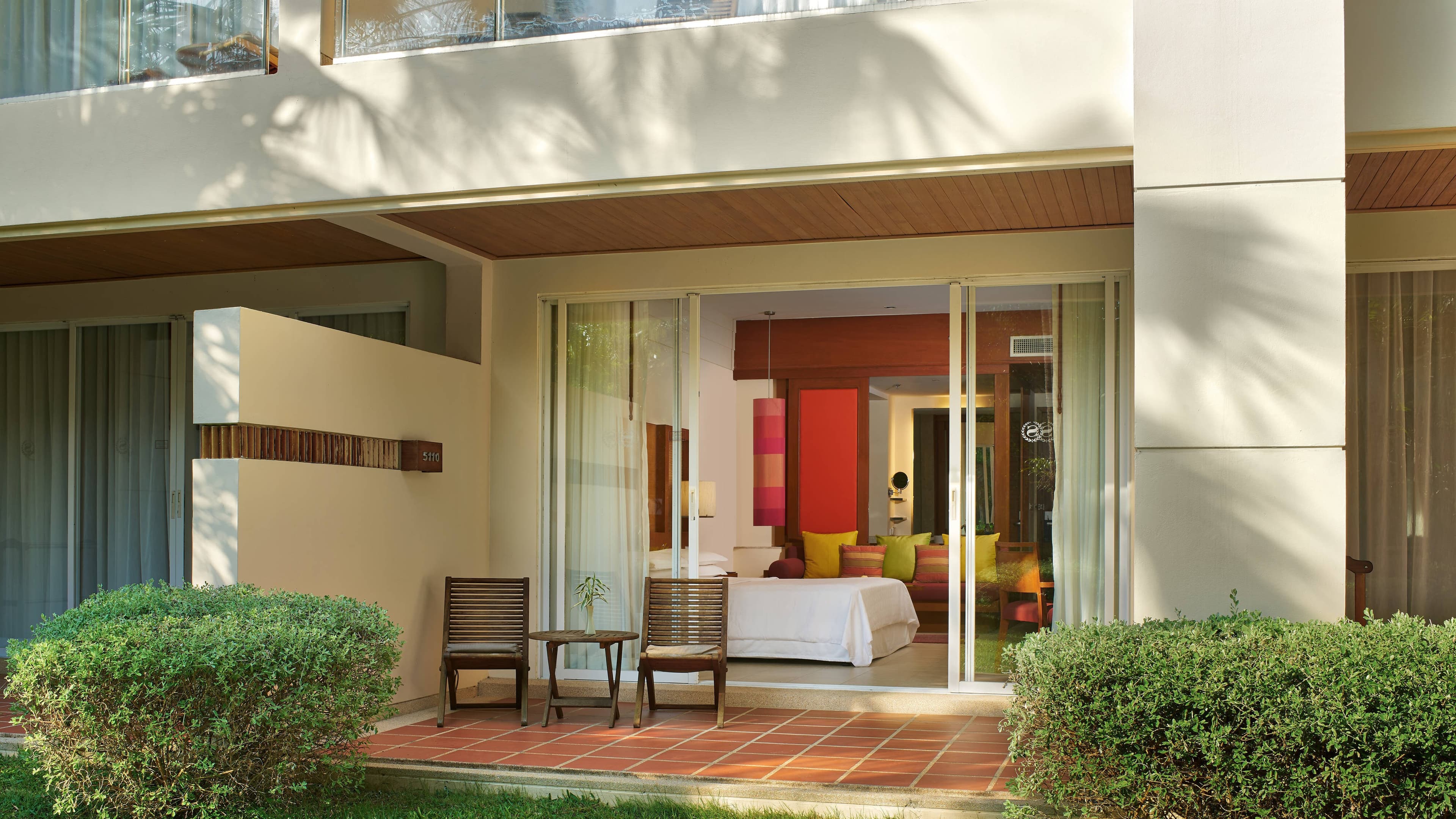 Garden Terrace - Image 1