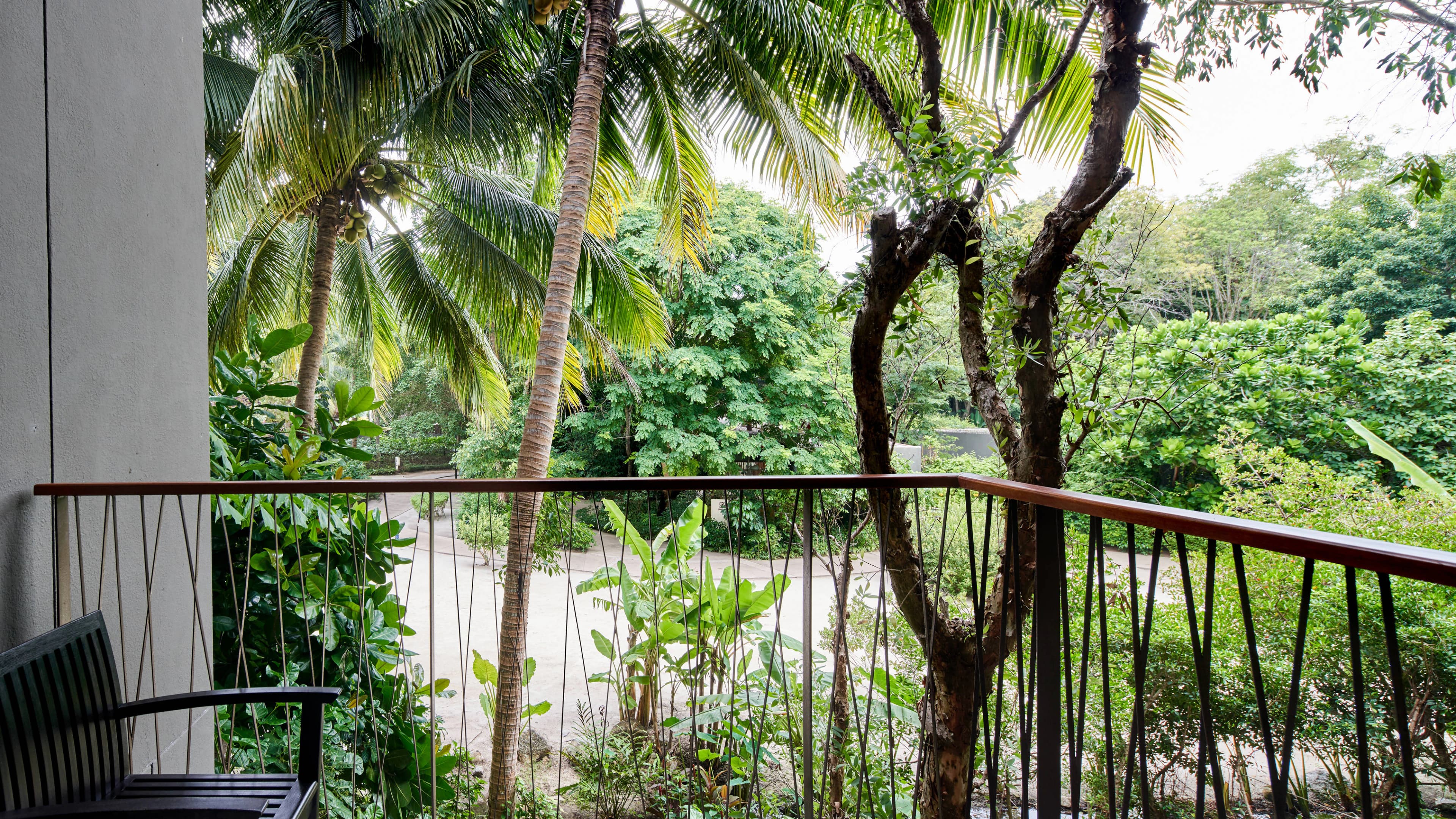 Renaissance Phuket Resort & Spa - Image 4