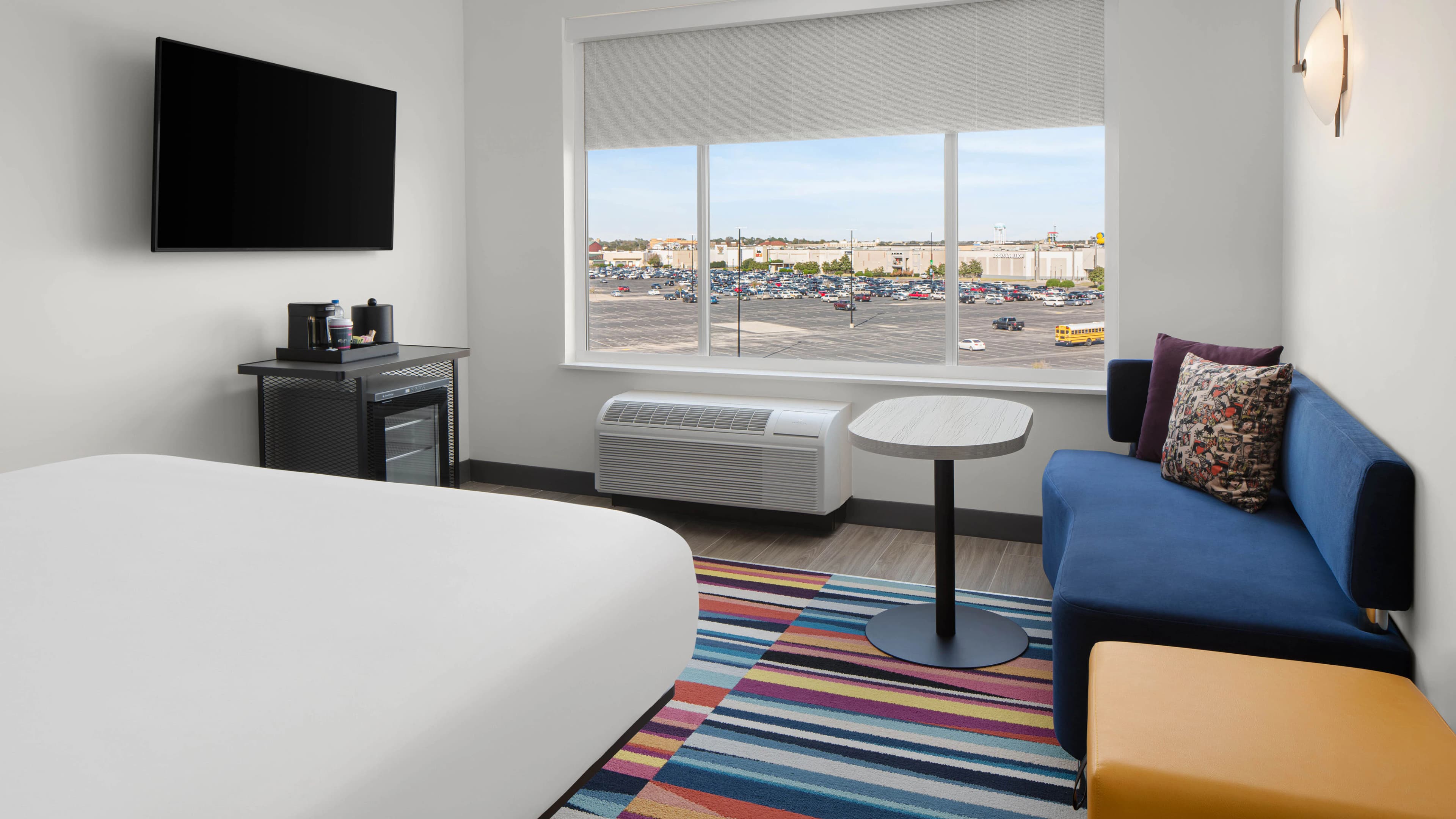Holiday Inn Express & Suites Atascocita - Humble - Kingwood - Image 2