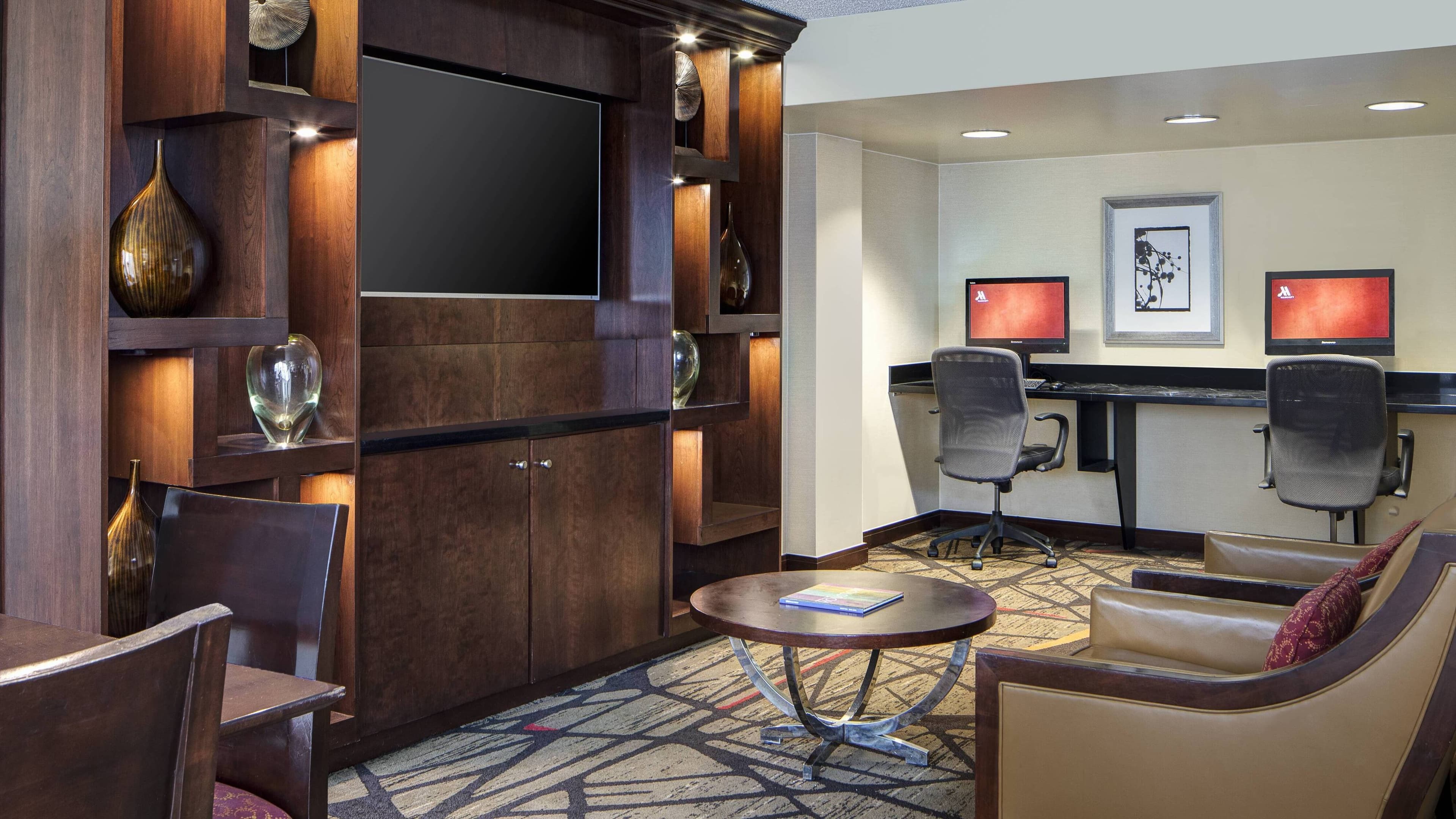 Houston Marriott West Loop by The Galleria - Image 4