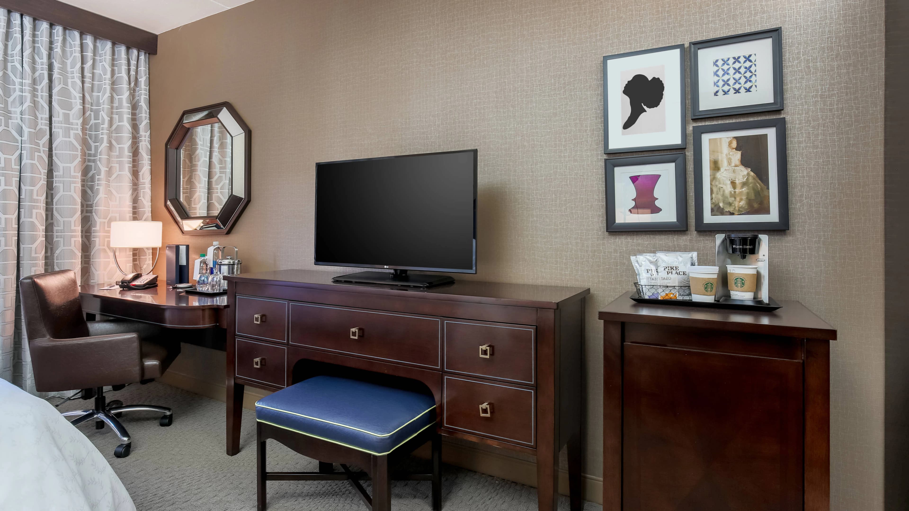 Sheraton Tarrytown Hotel - Image 4