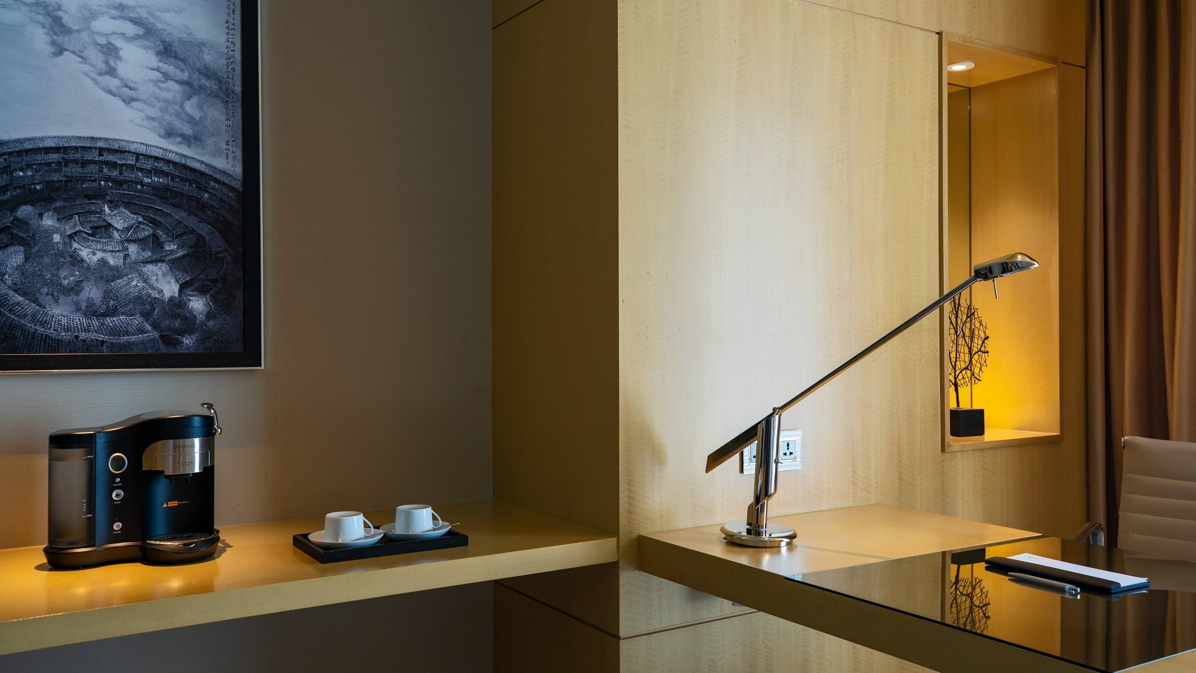 Renaissance Huizhou Hotel - Image 3