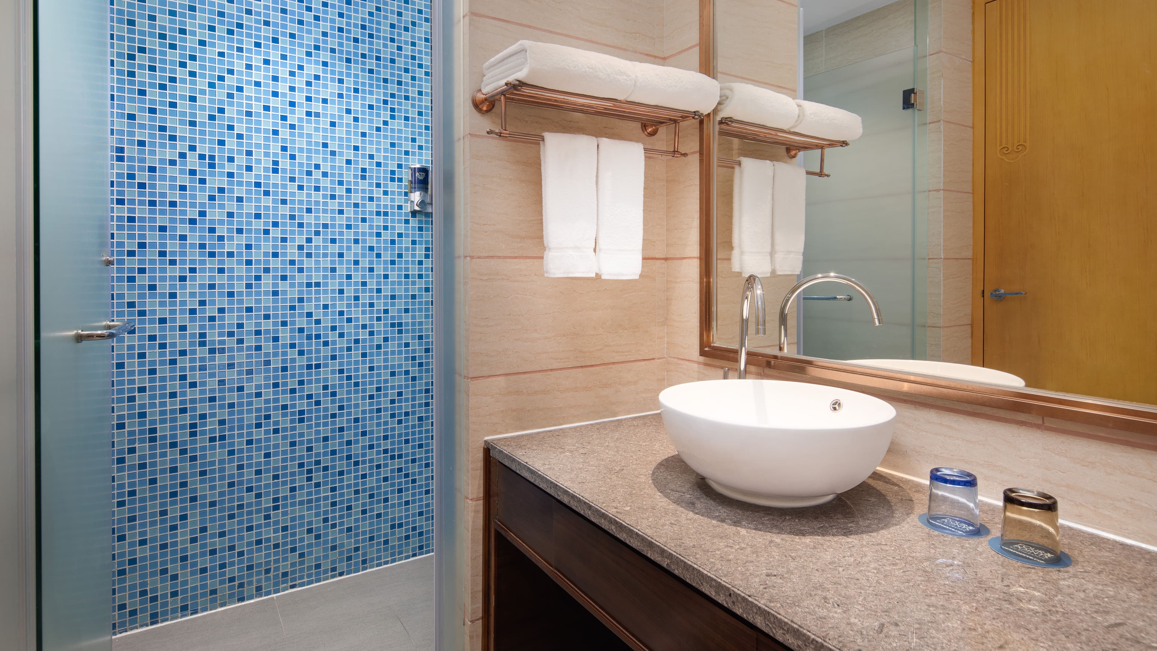 Four Points by Sheraton Heyuan Resort - Image 4