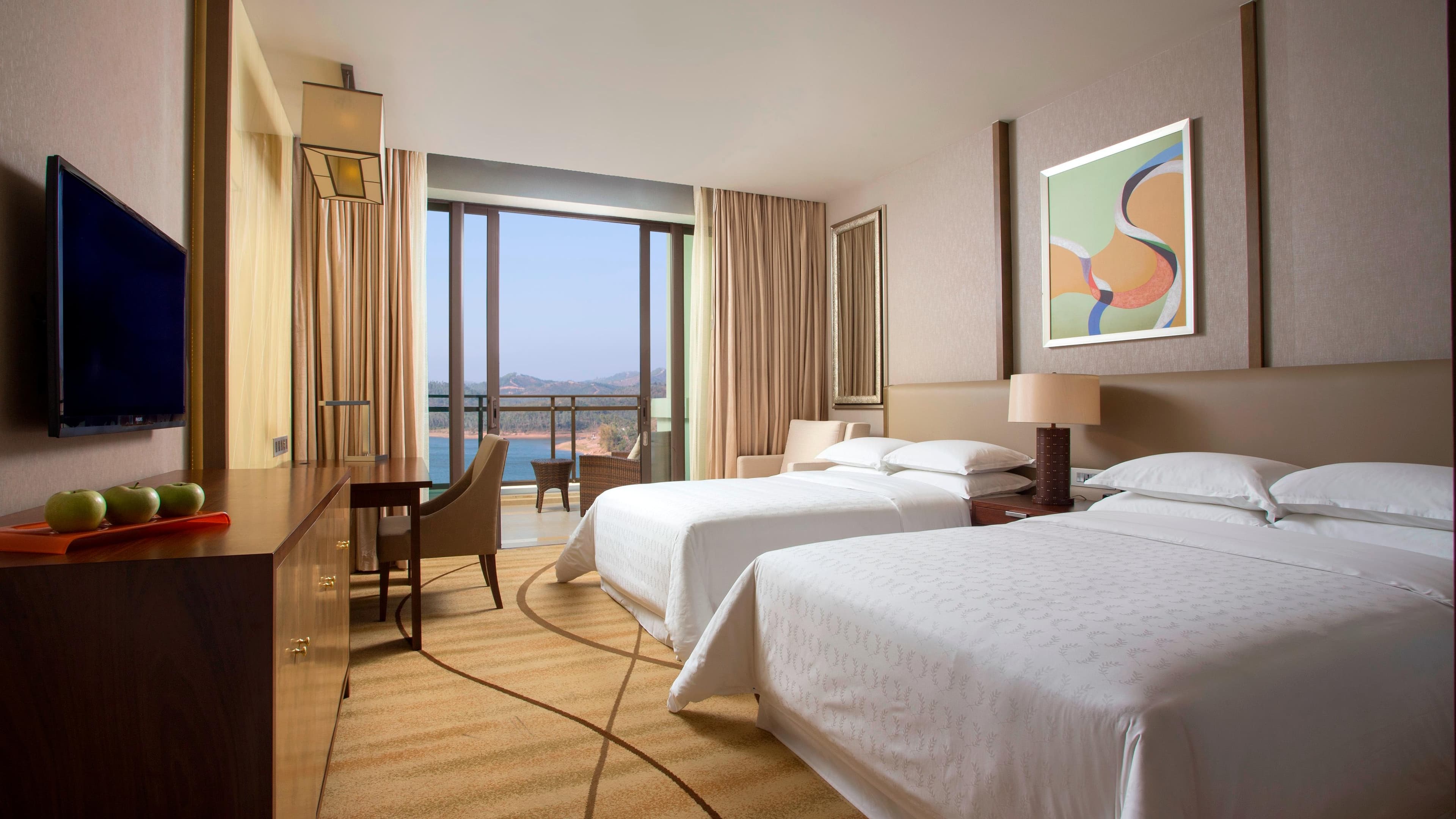 Sheraton Bailuhu Resort, Huizhou - Image 3