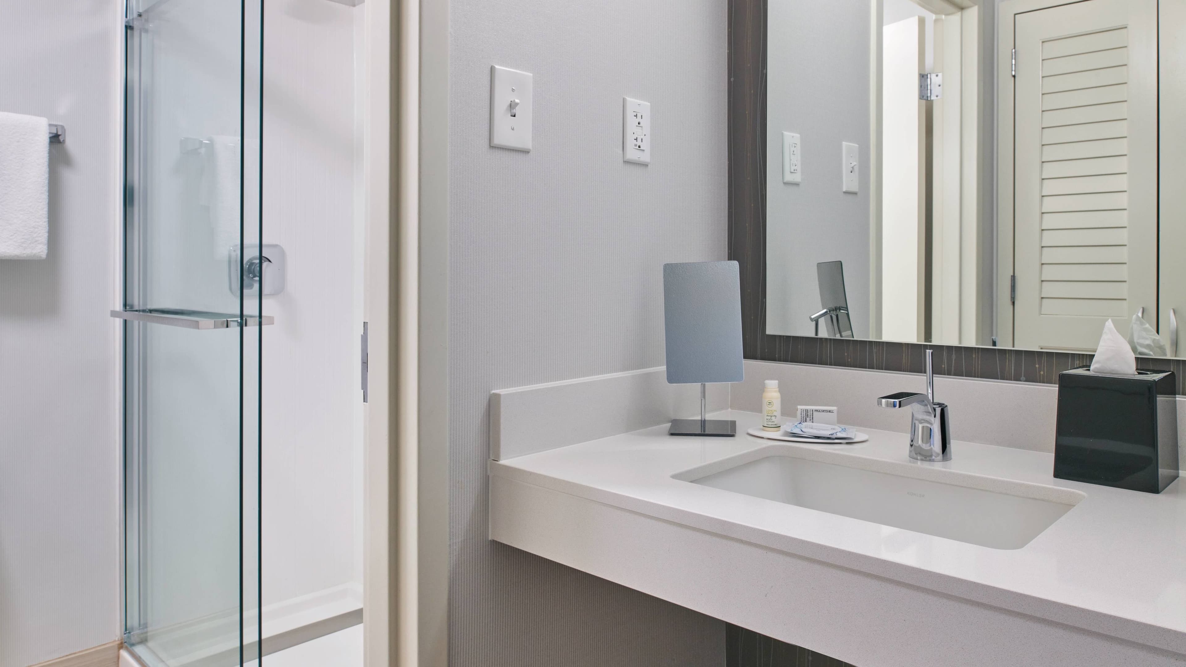 Courtyard Indianapolis Castleton - Image 4