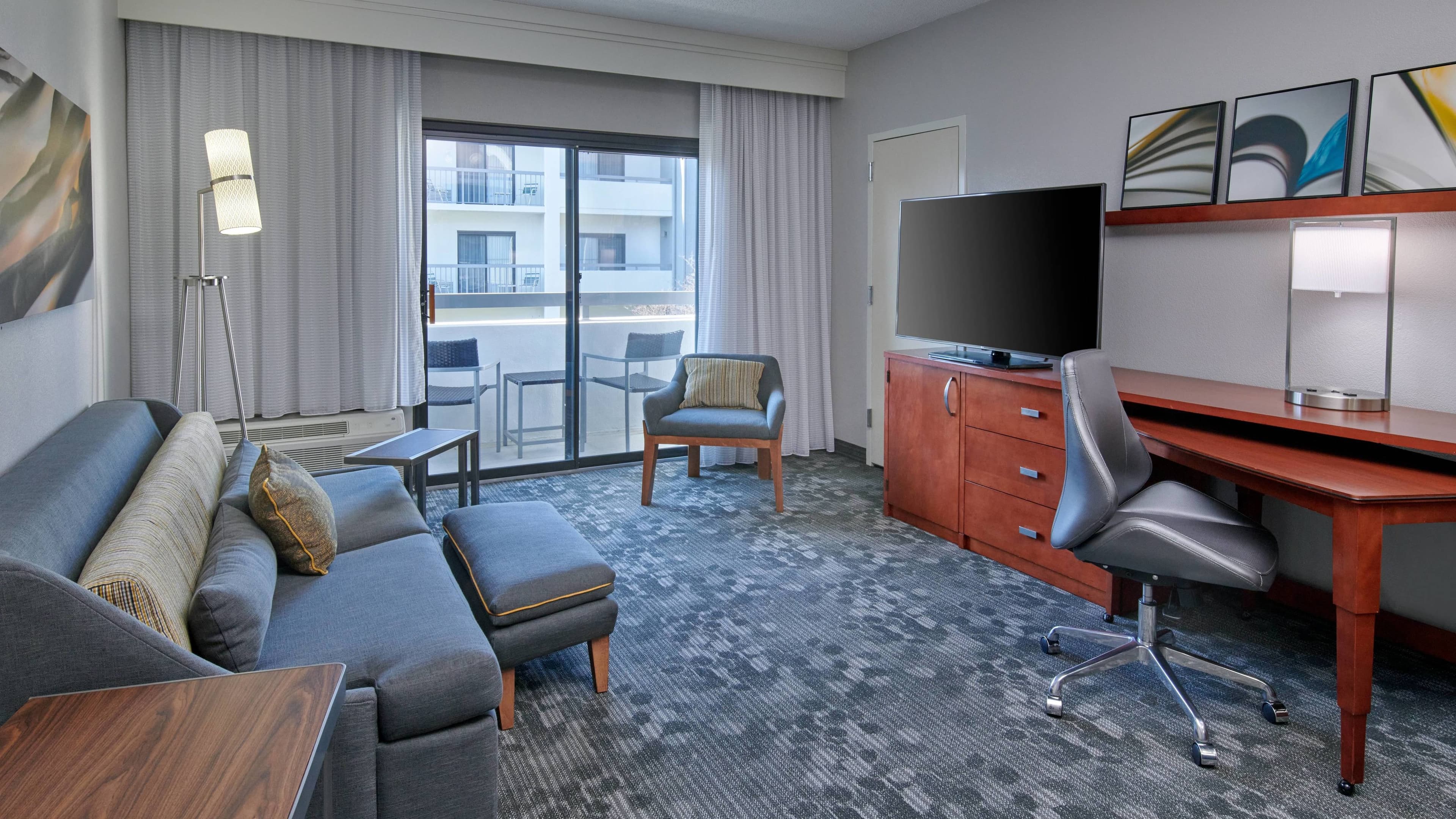 Courtyard Indianapolis Castleton - Image 3