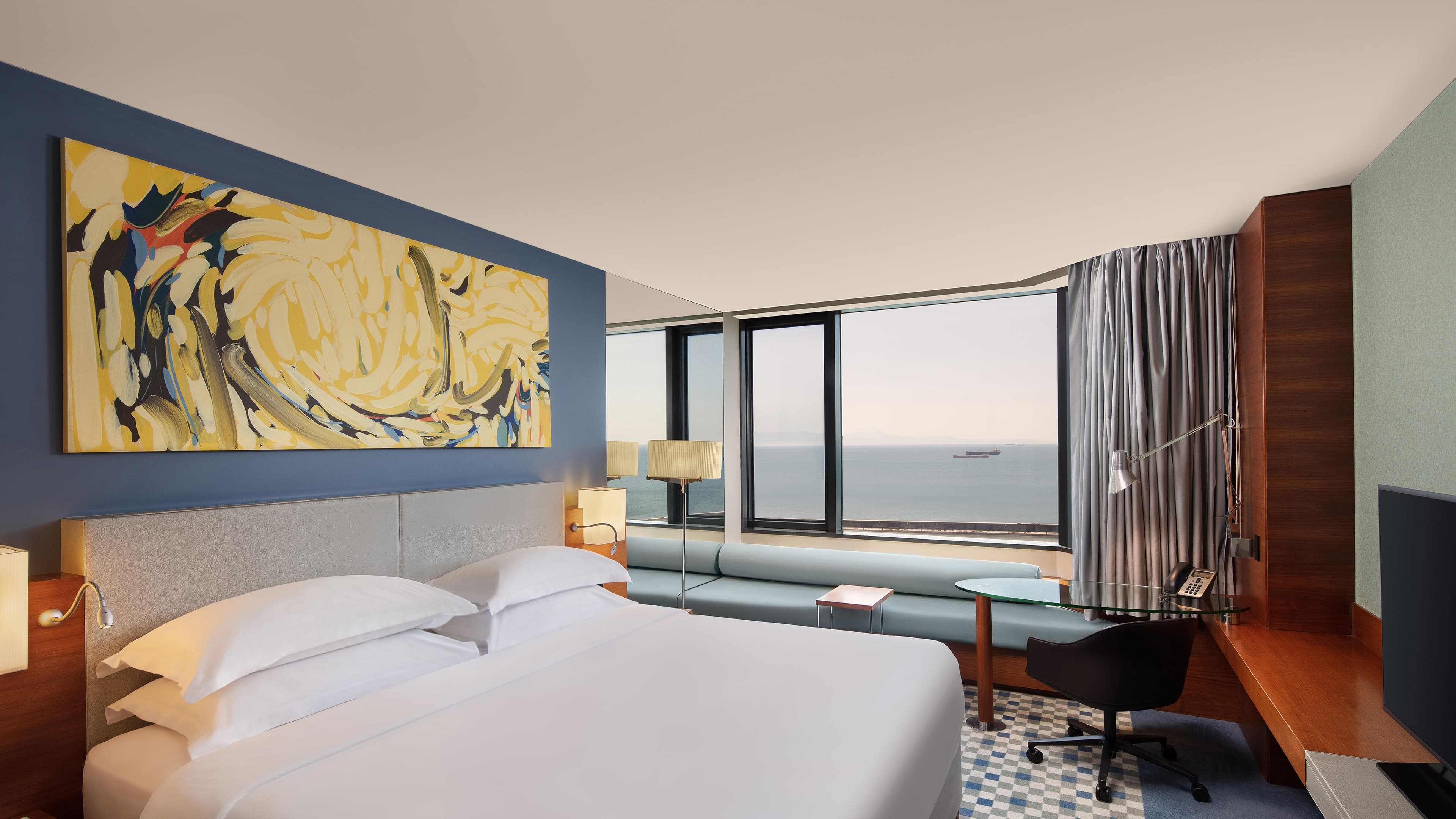 Sheraton Istanbul Ataköy Hotel - Image 2