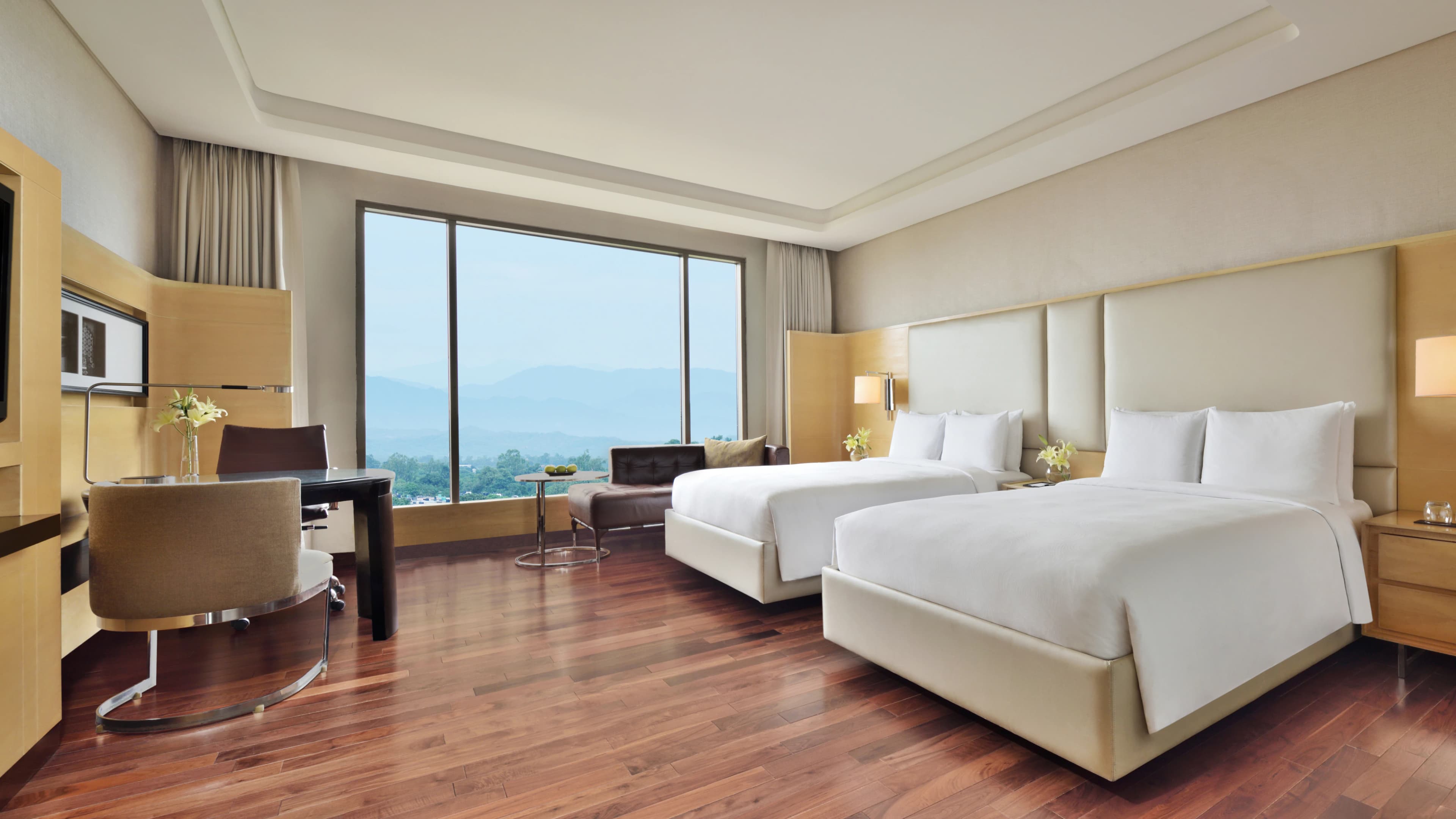 JW Marriott Hotel Chandigarh - Image 2
