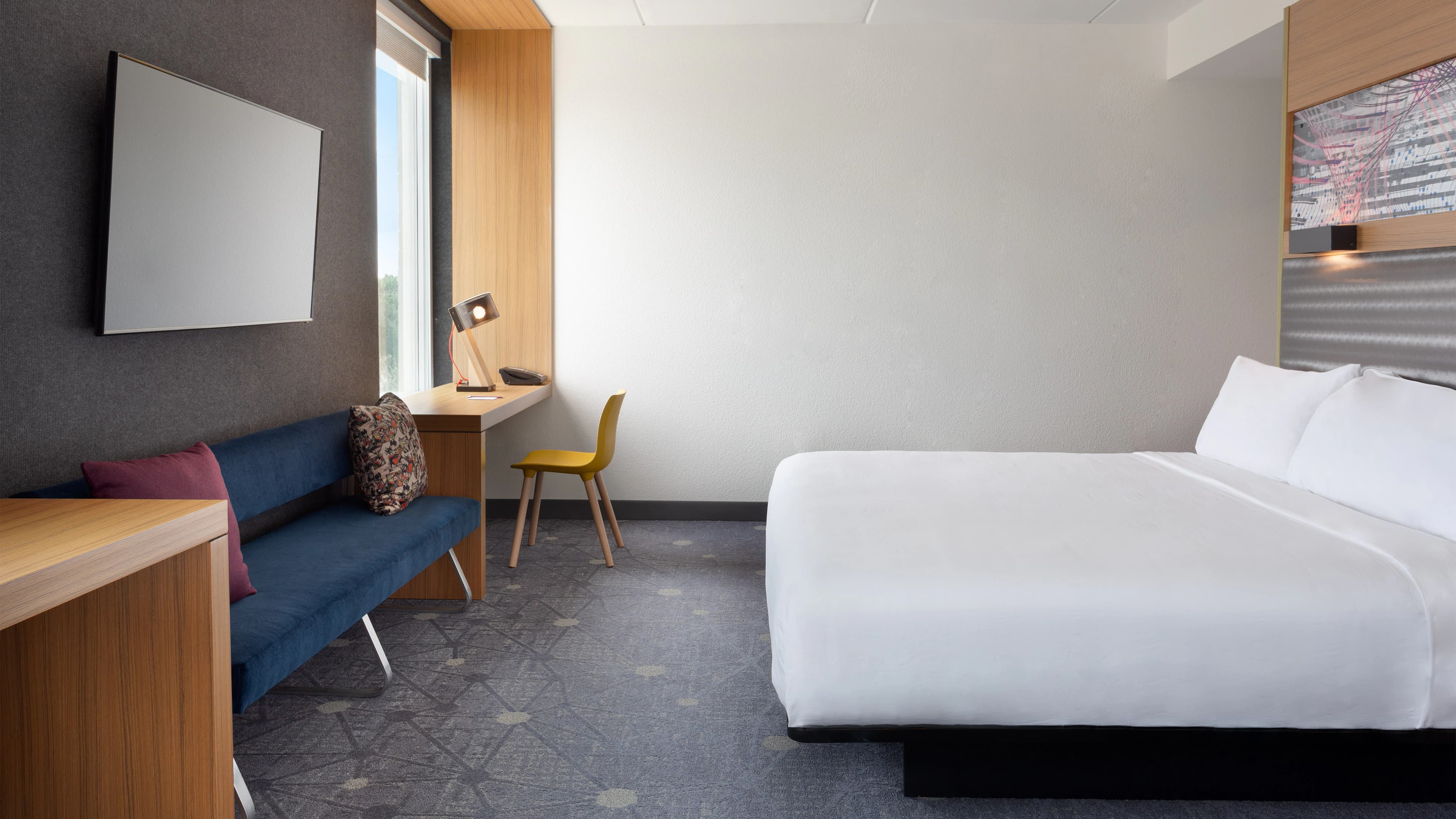 Aloft Jacksonville Tapestry Park - Image 3