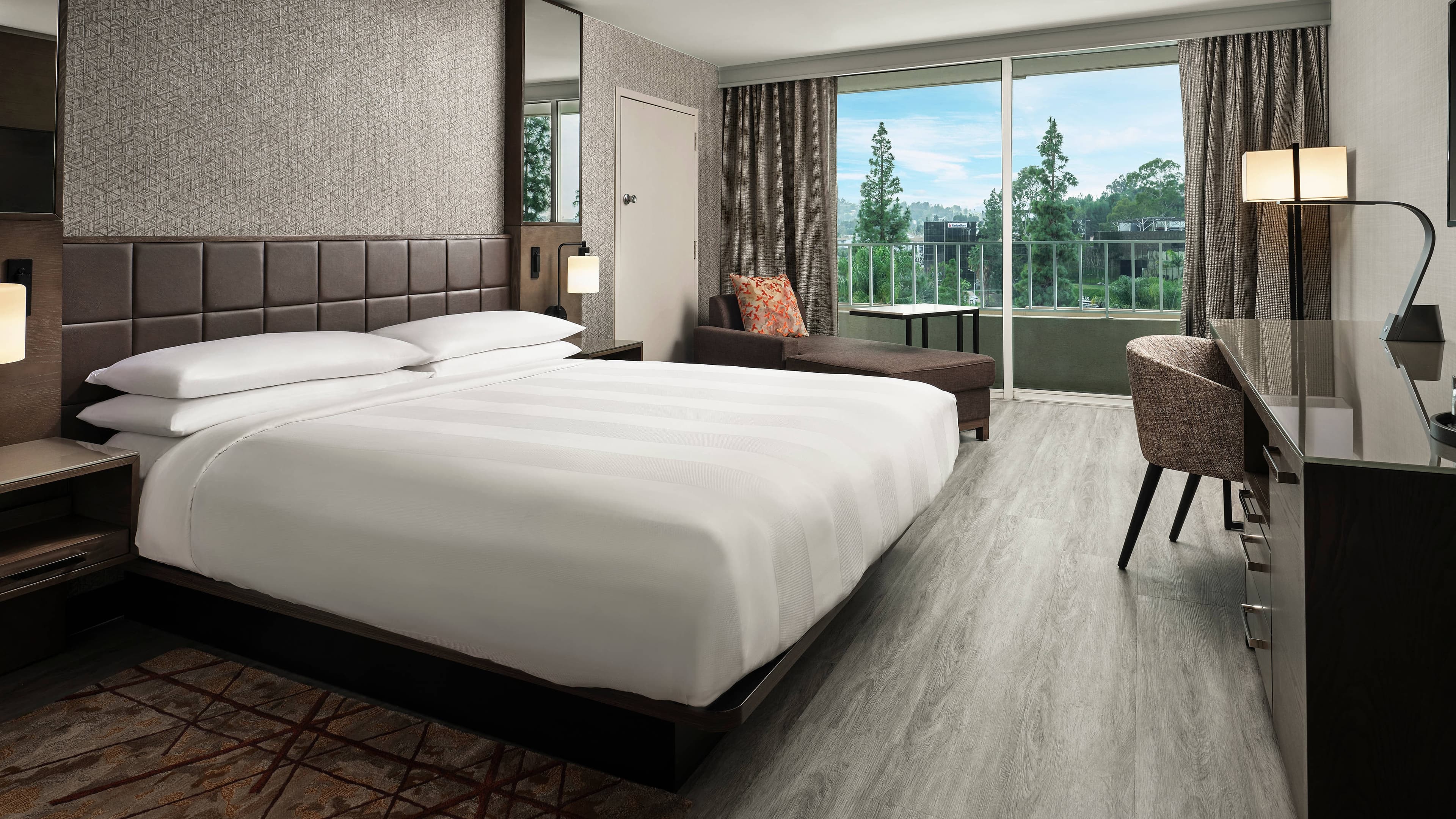 Warner Center Marriott Woodland Hills - Image 4