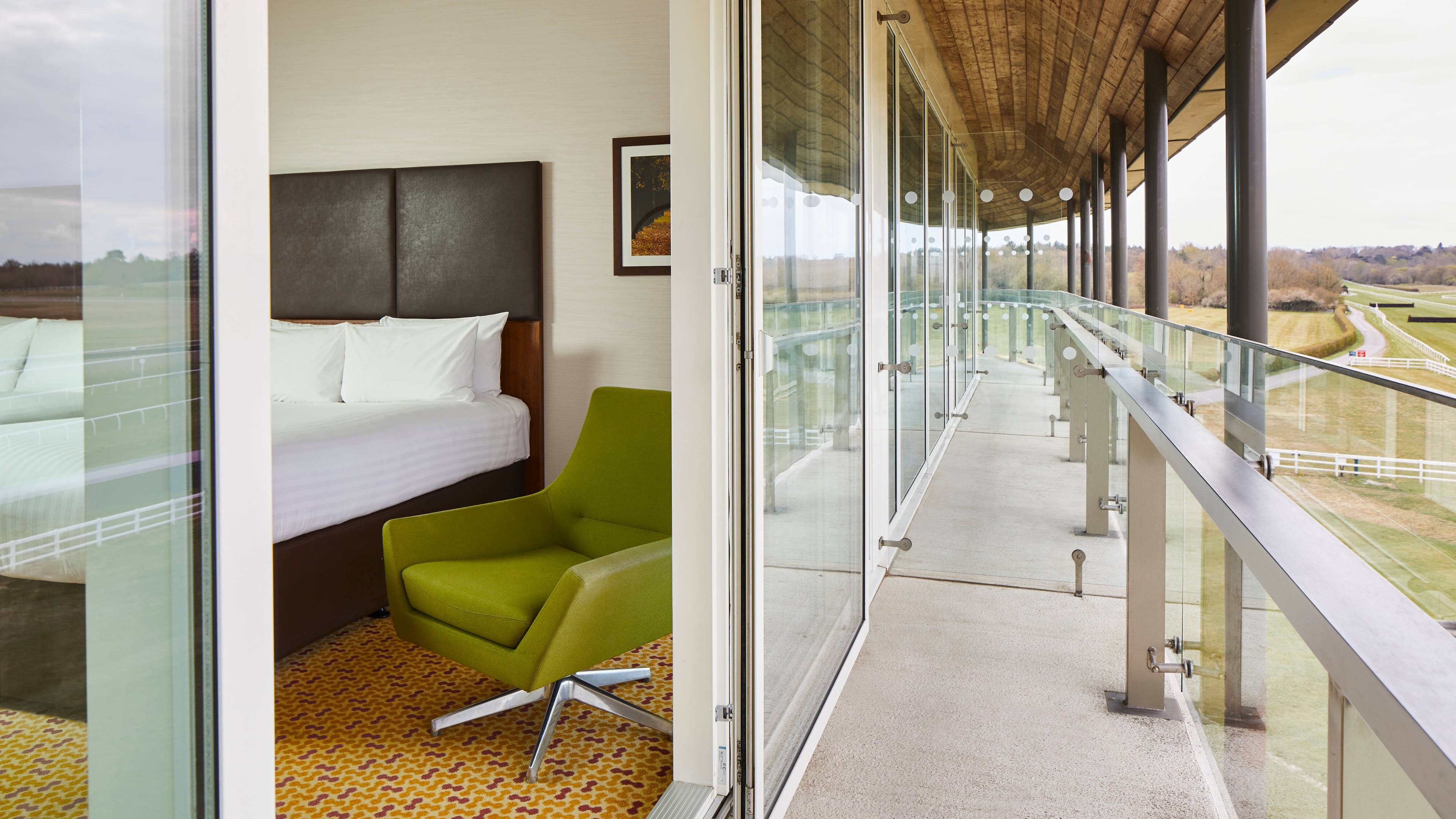 Lingfield Park Marriott Hotel & Country Club - Image 3
