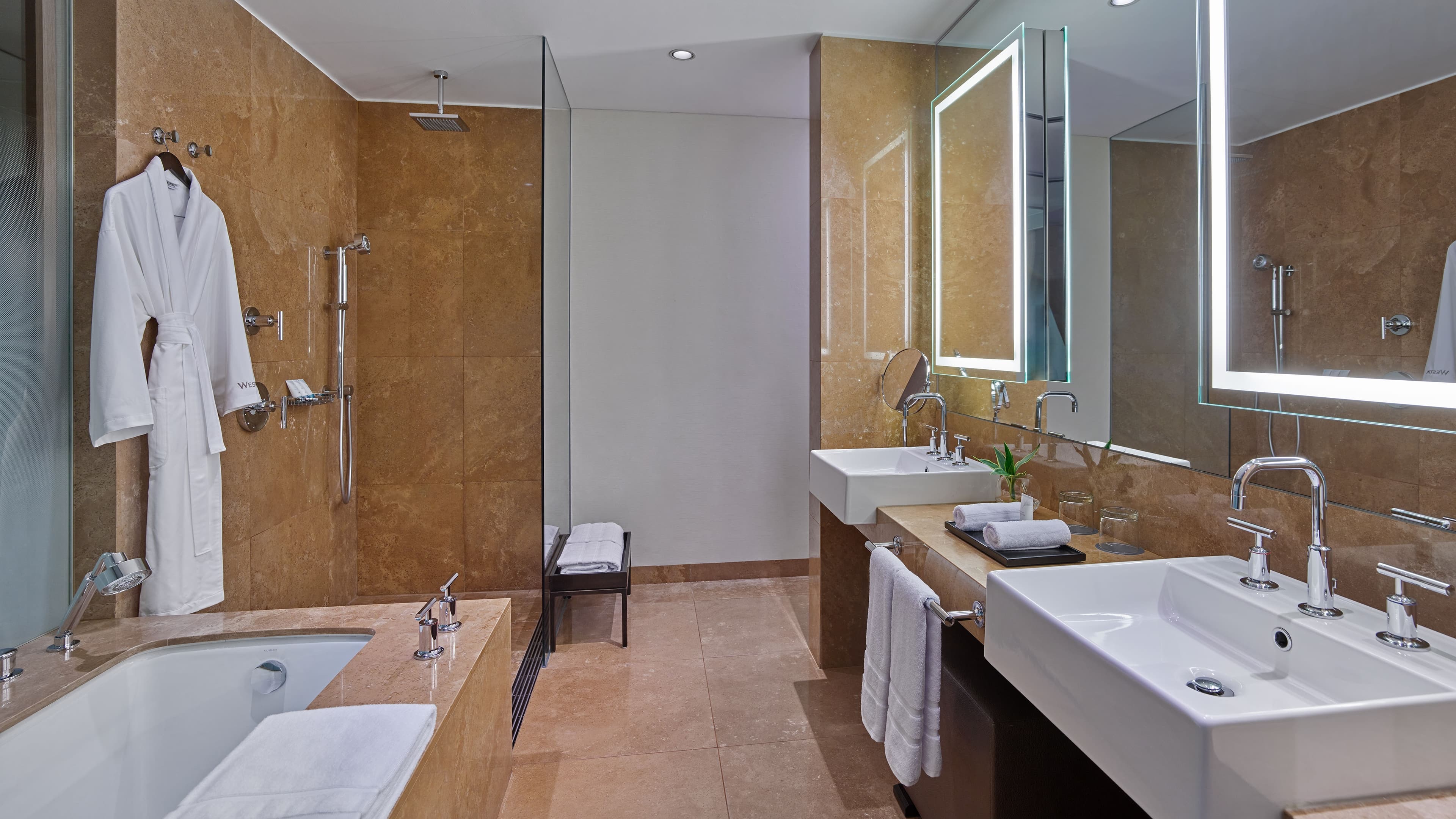 Grand Deluxe - Image 3