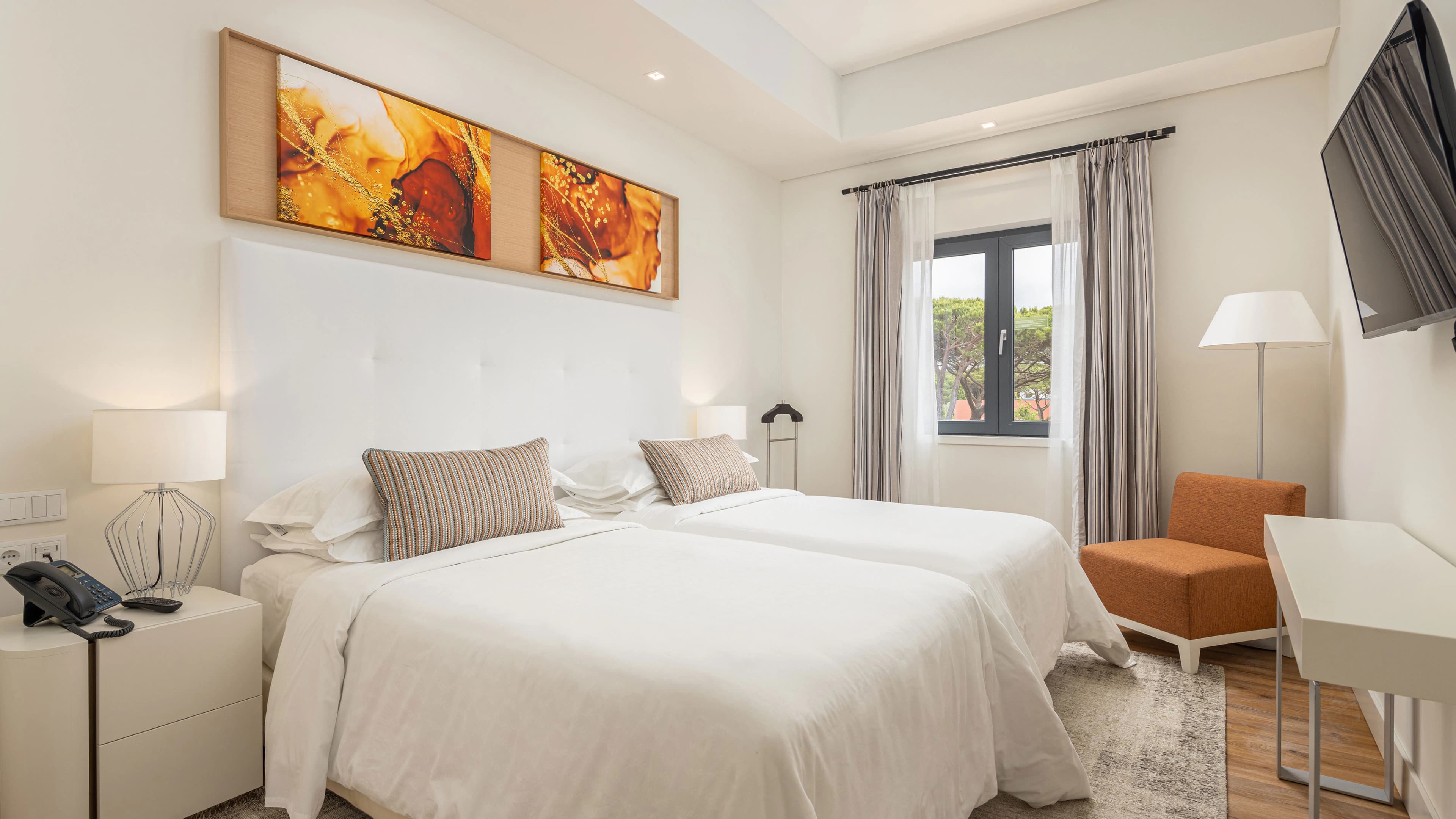 Premium Deluxe Room - Image 1