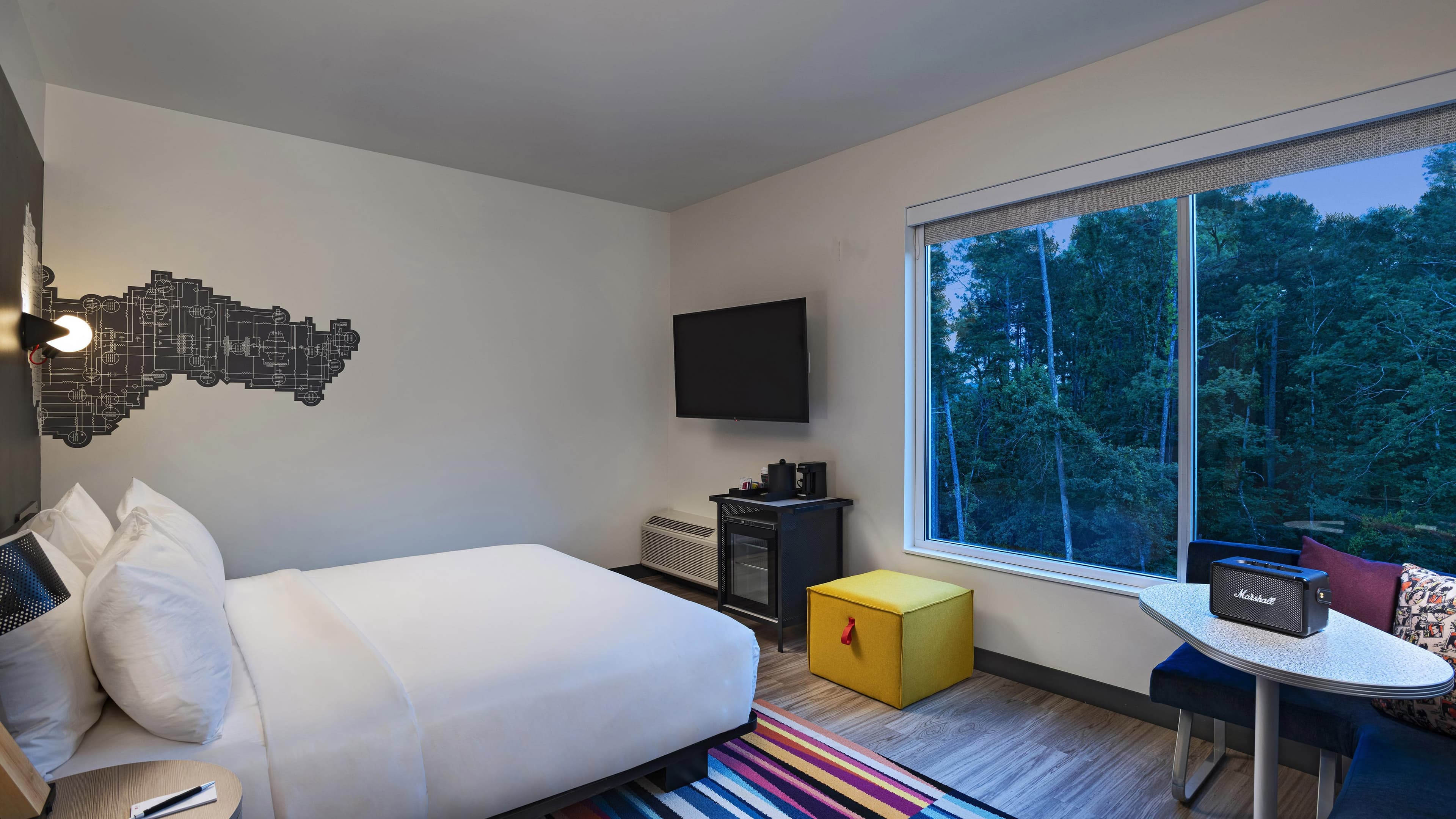 Aloft - Image 1