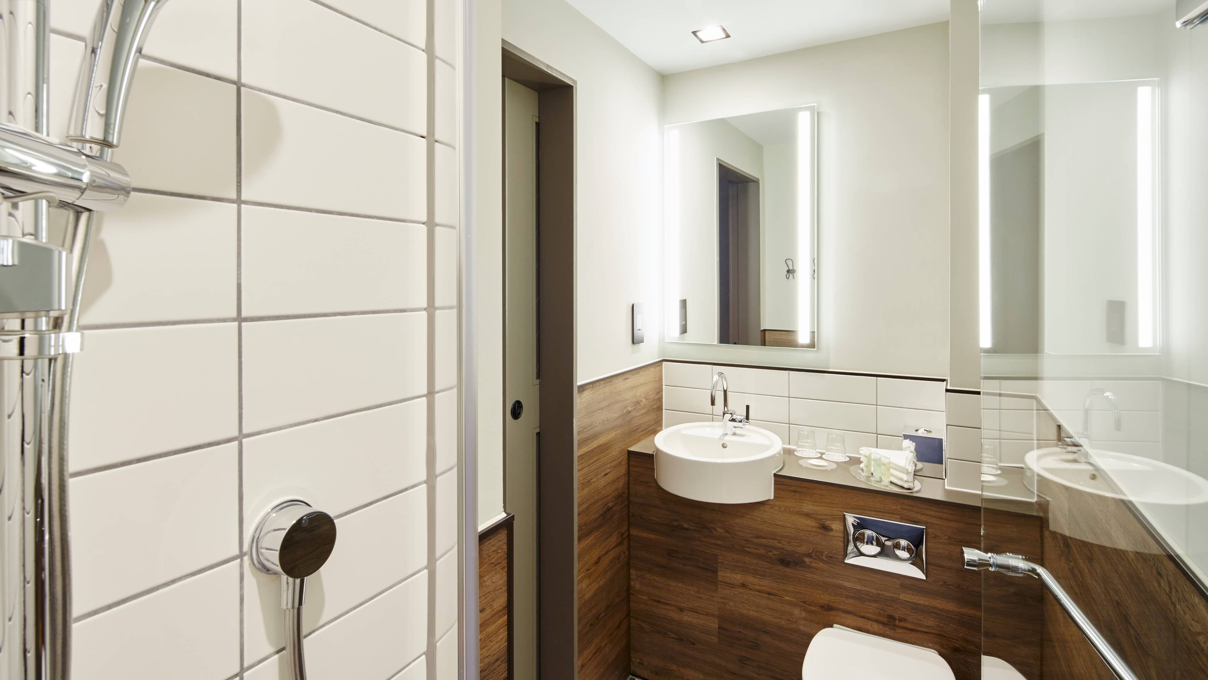 Studio Suite - Image 3