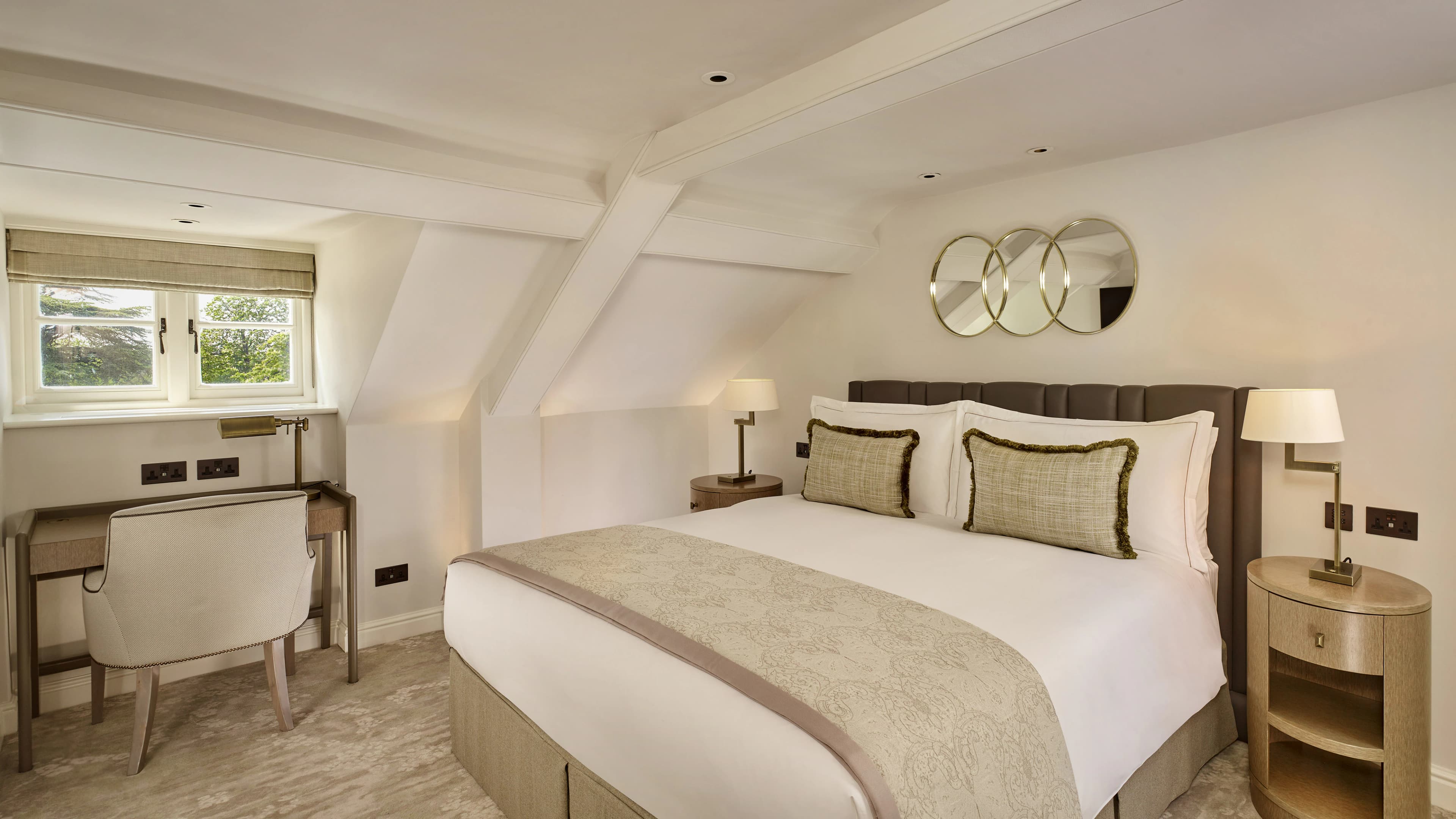 The Langley, a Luxury Collection Hotel, Buckinghamshire - Image 2