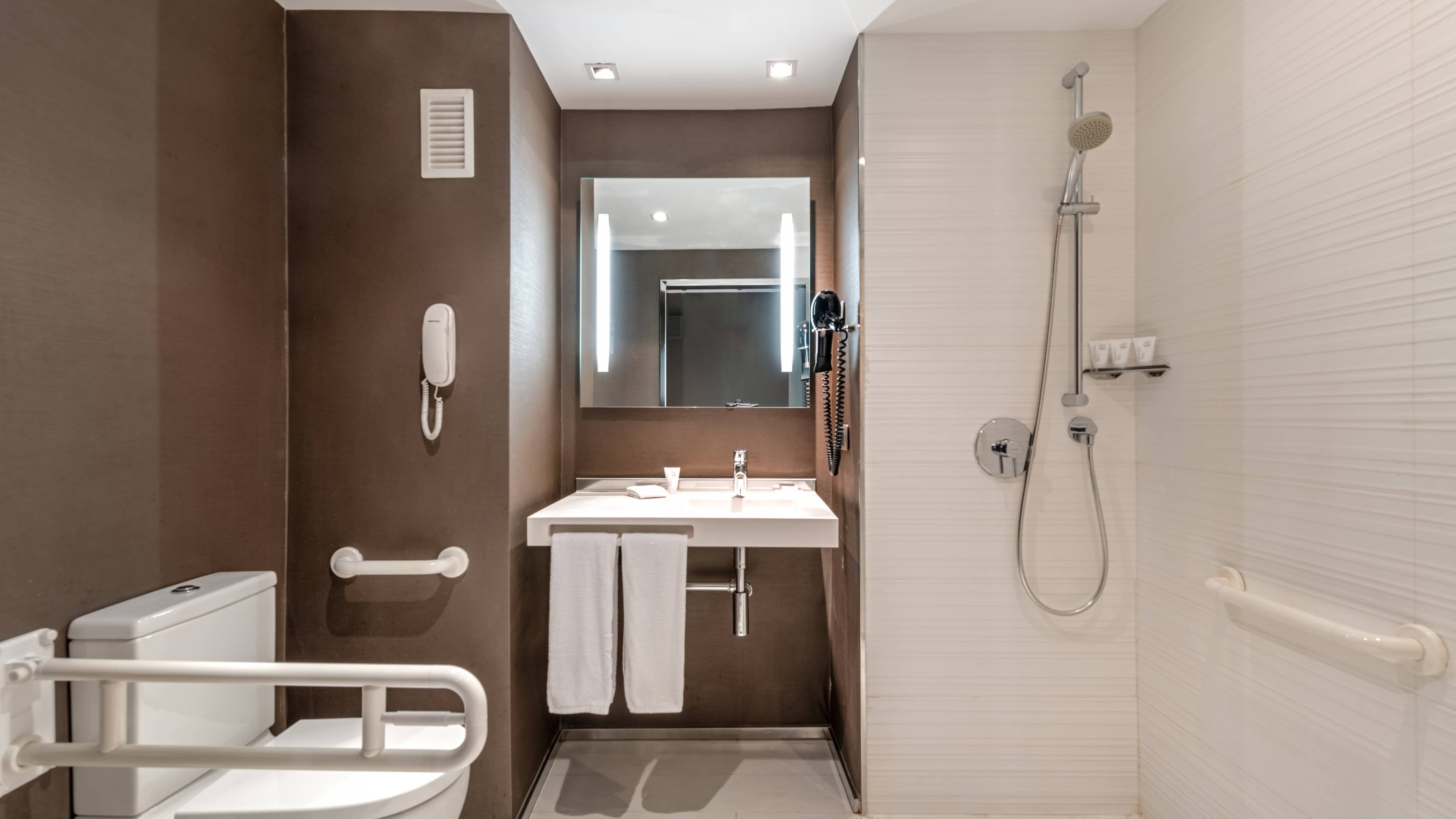 Standard King - Image 3