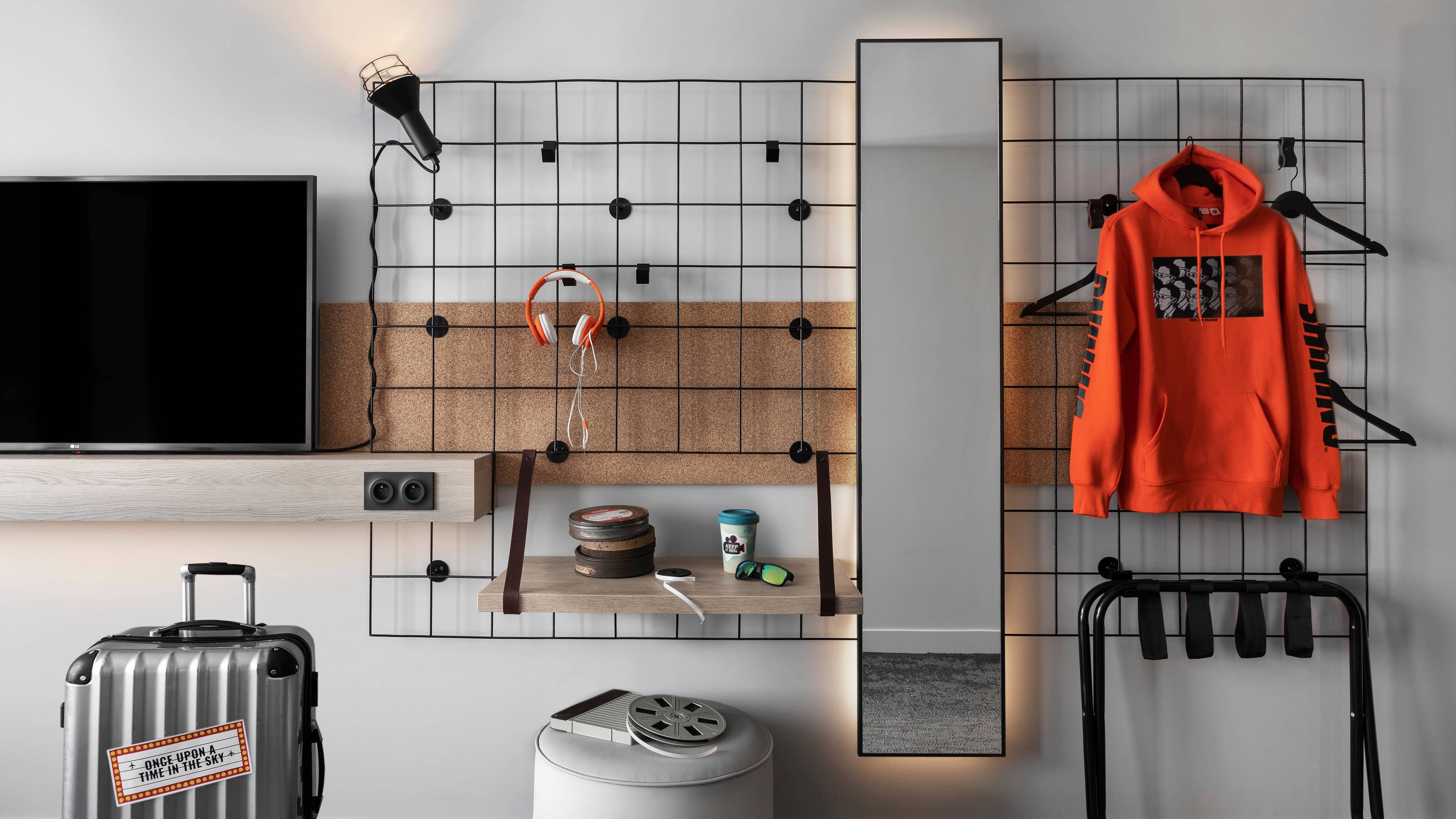 Moxy Twin - Image 3