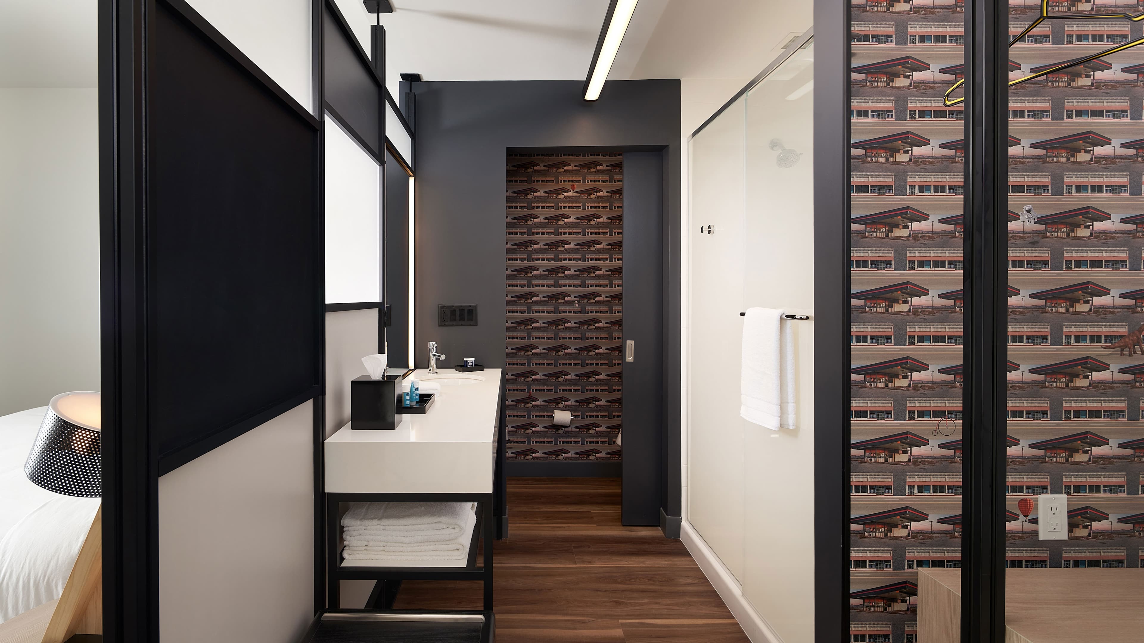 Aloft - Image 3